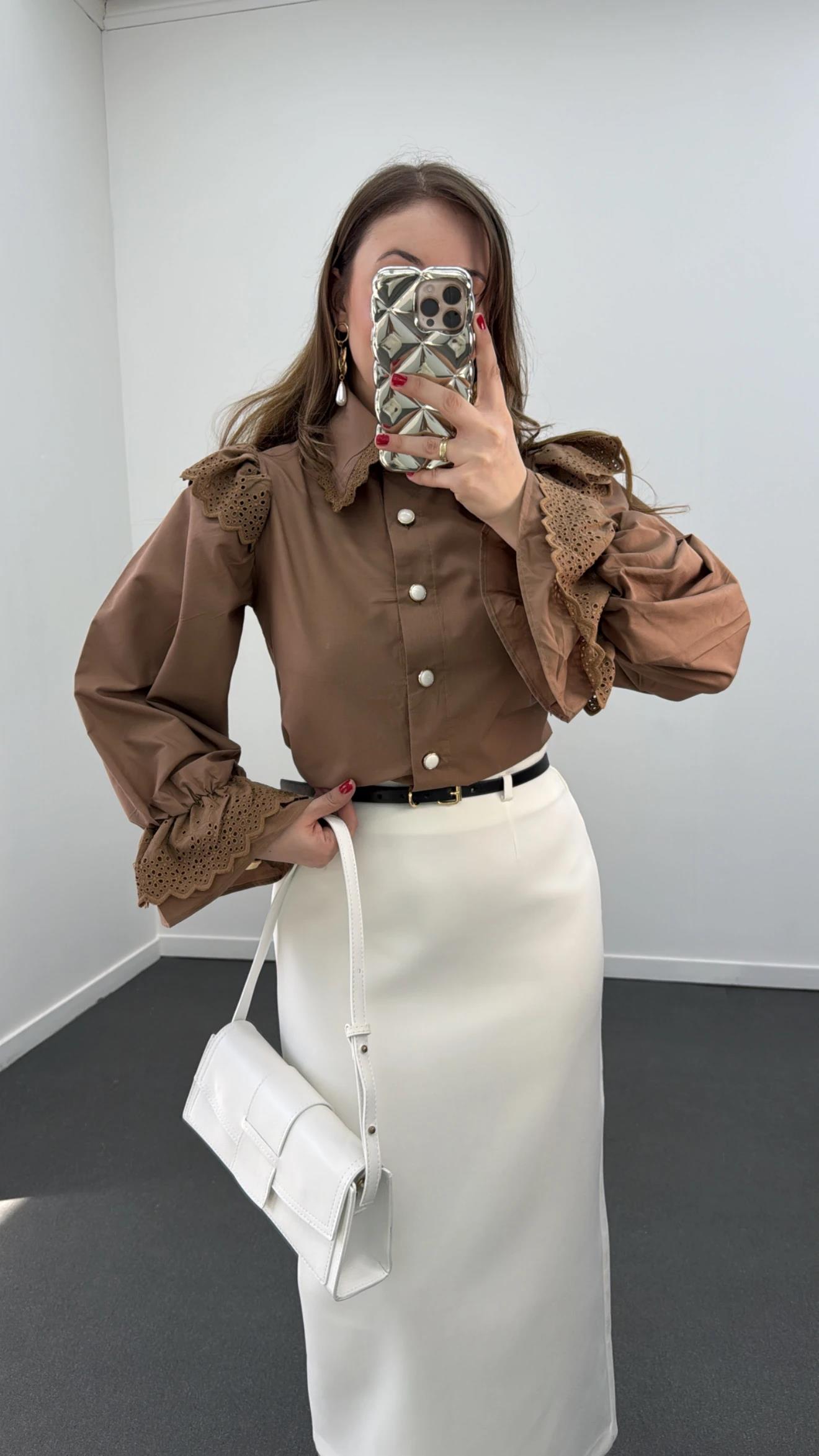 Bonjour Kahve Bebe Yakalı Fisto İşlemeli Gömlek