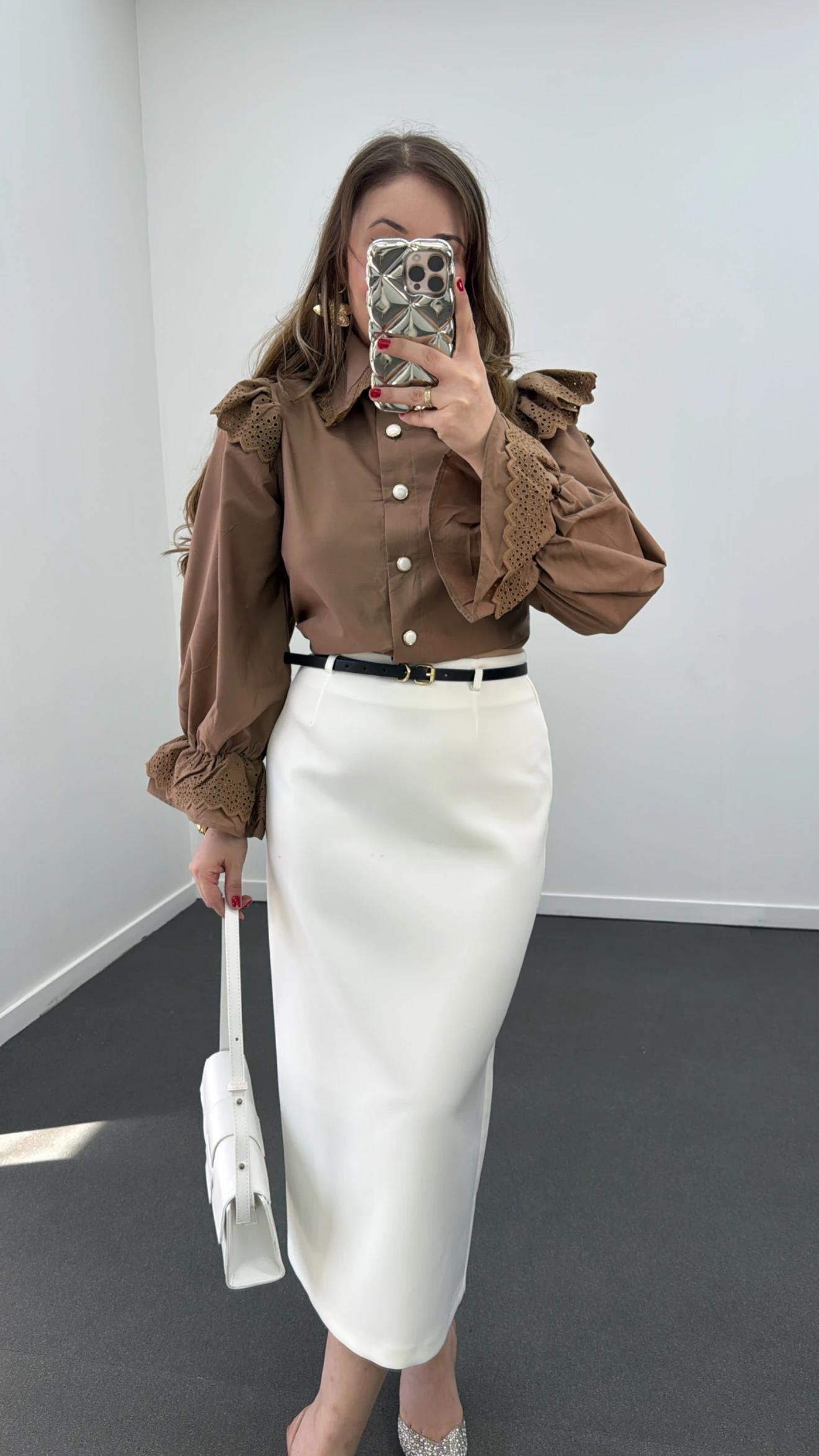 Bonjour Kahve Bebe Yakalı Fisto İşlemeli Gömlek