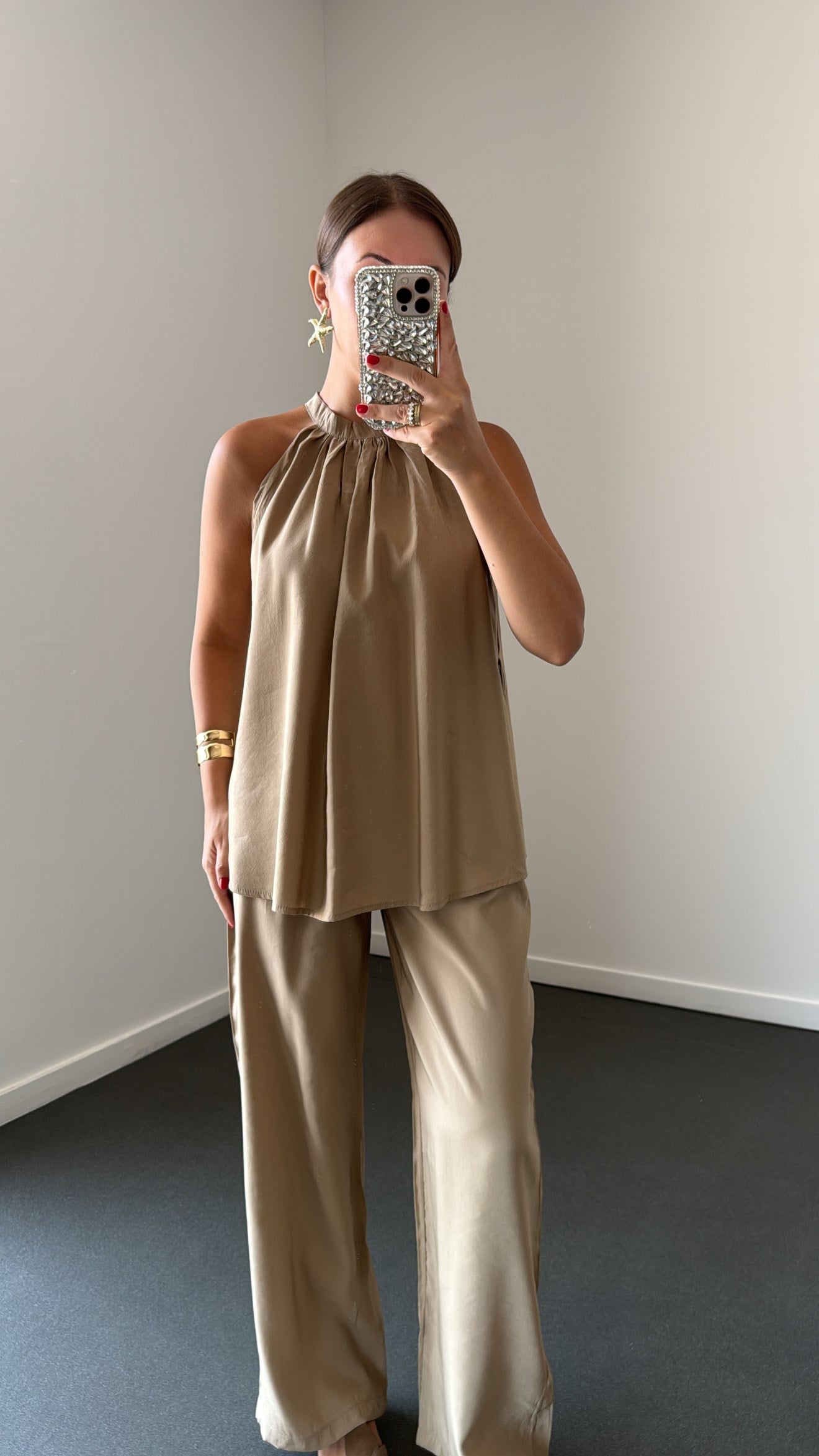 Britney BejTensel Halter Yaka Bluz Ve Pantolon Takım