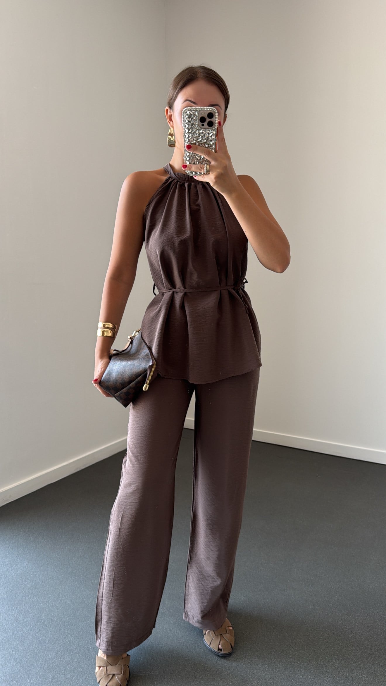 Britney Kahve Tensel Halter Yaka Bluz Ve Pantolon Takım
