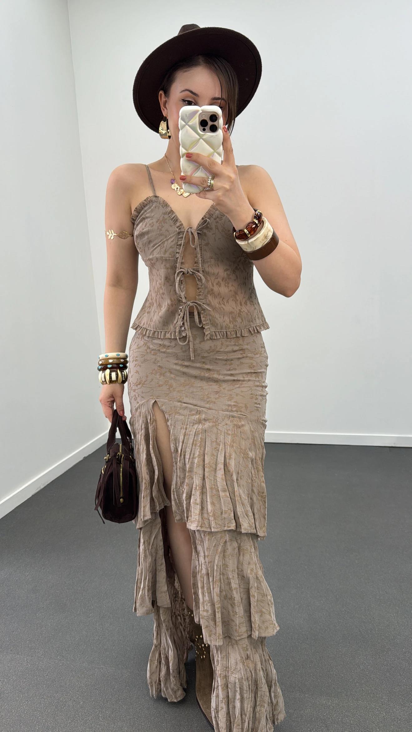 Coachella Kahve Önü Bağlamalı Tül Bluz