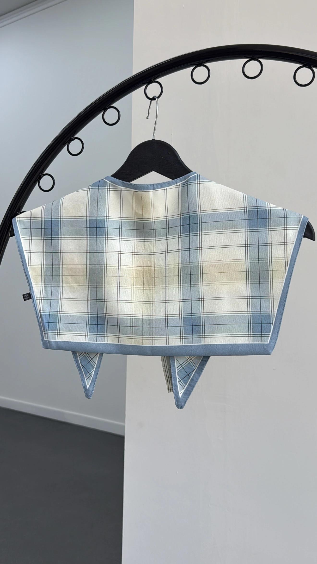 Creed Bej Mavi Ekose Yaka Fular