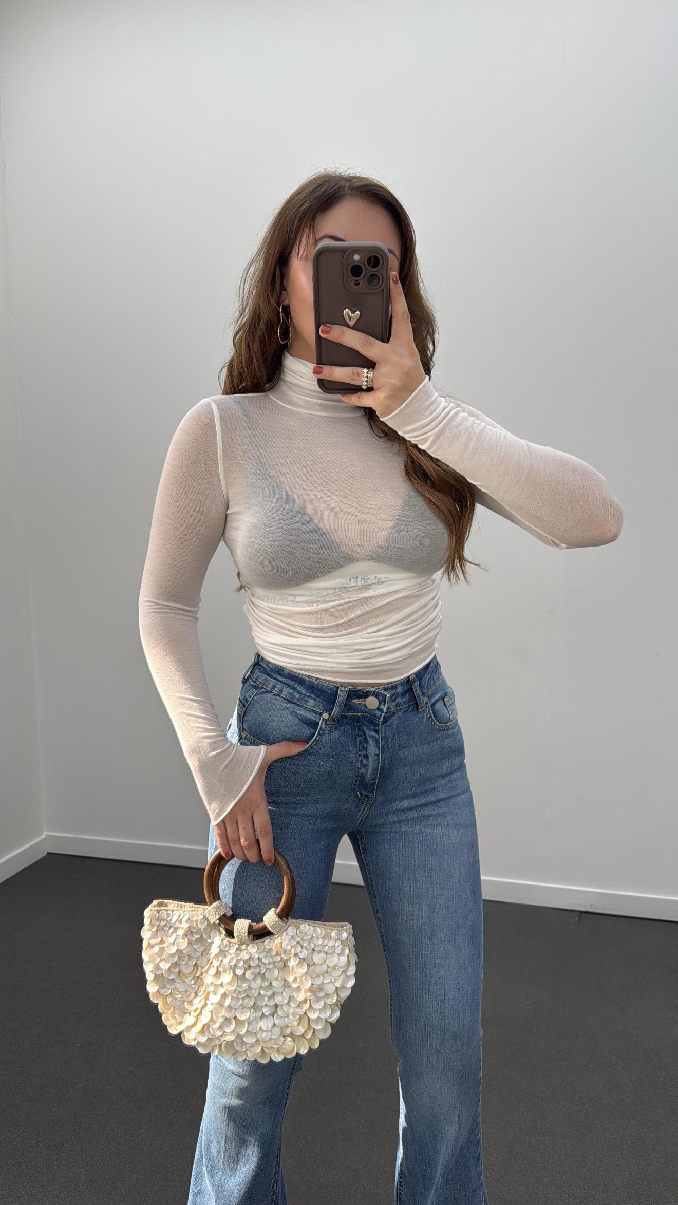 Cyra Beyaz Balıkçı Yaka Kaşmir Bluz