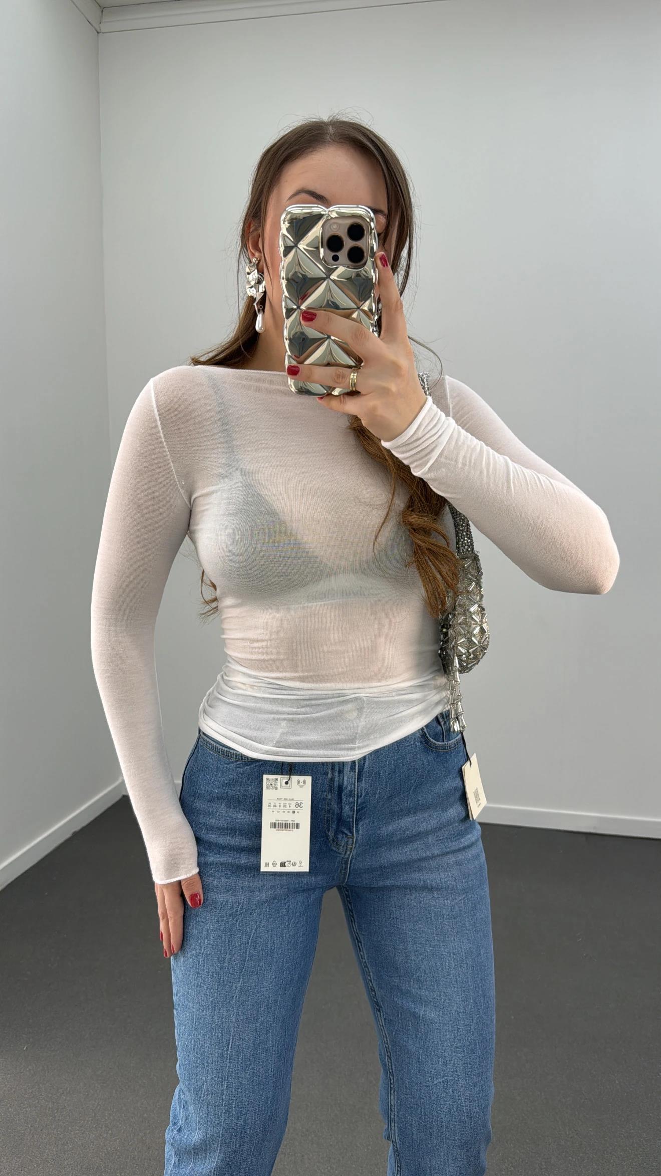 Cyra Beyaz Kaşmir Karışımlı Bluz