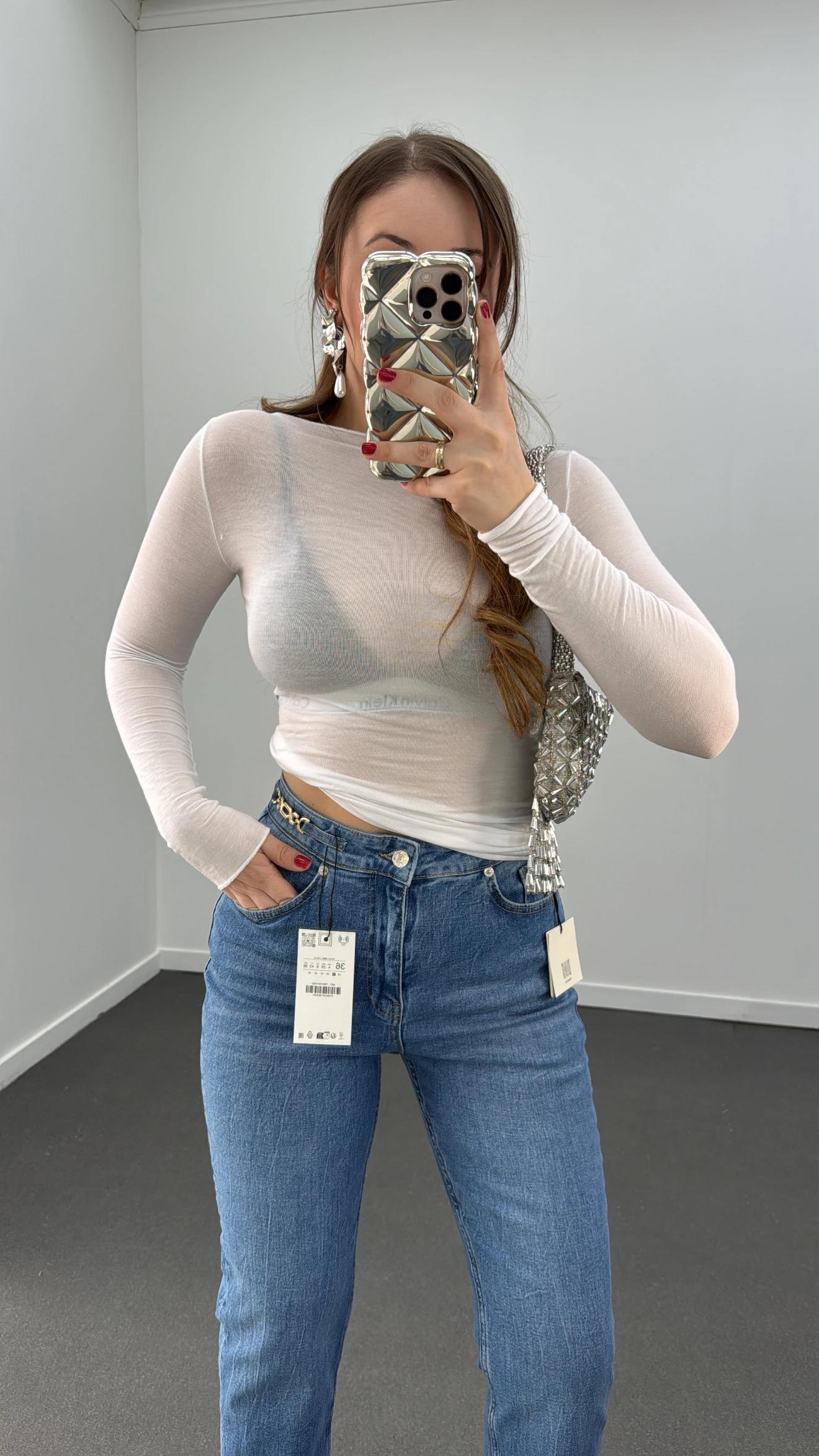 Cyra Beyaz Kaşmir Karışımlı Bluz