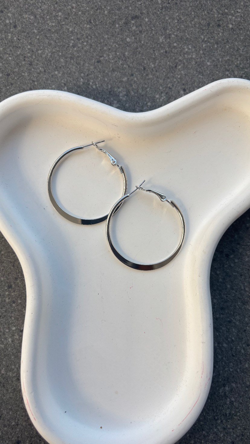 Dinna Silver Oval Küpe