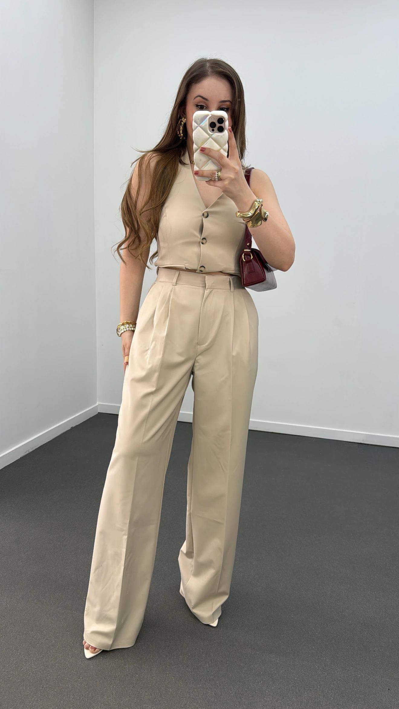 Efruz Premium Seri Bej Pileli Kumaş Pantolon