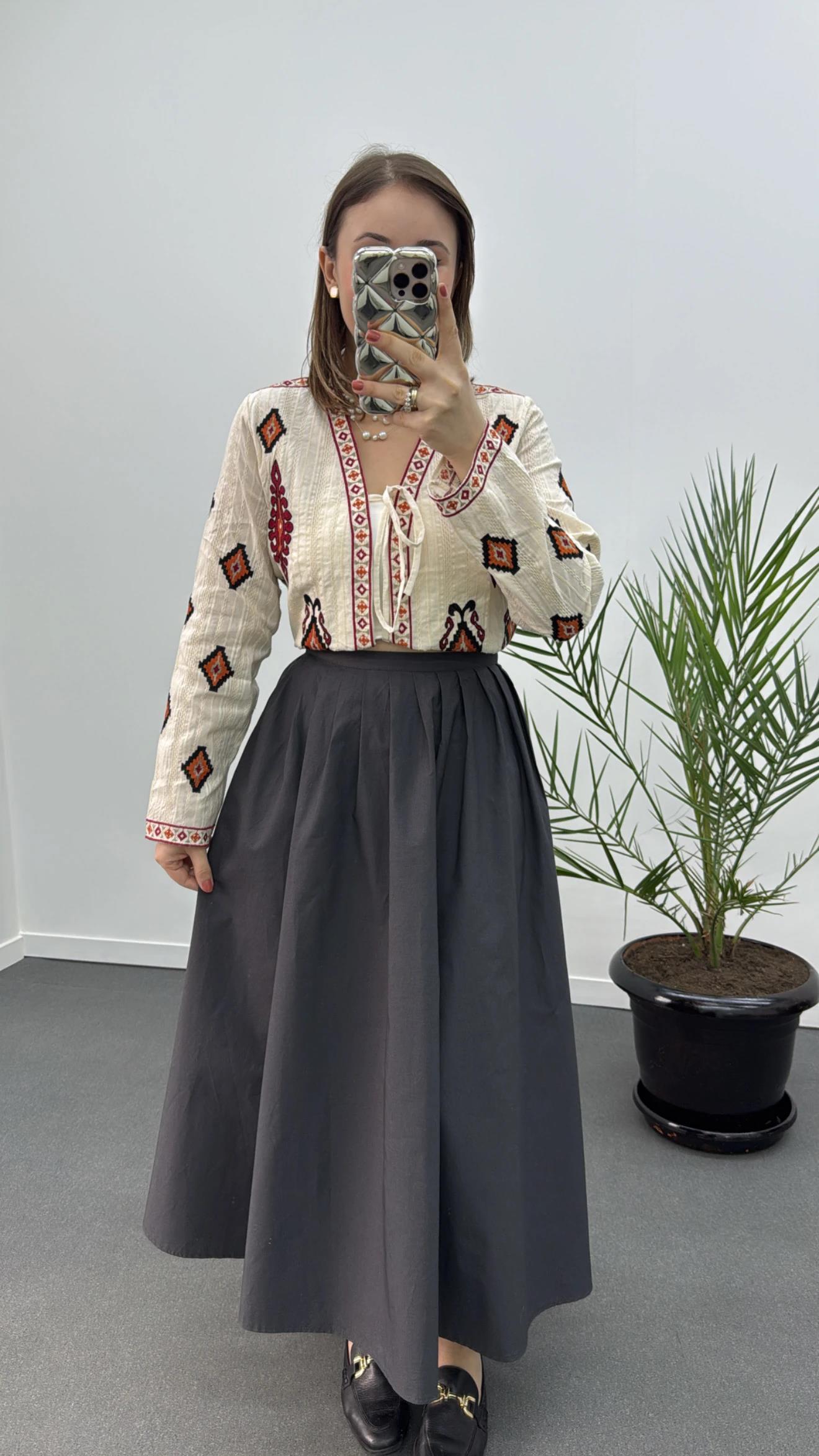 Elaine Gri Pileli Maxi Etek