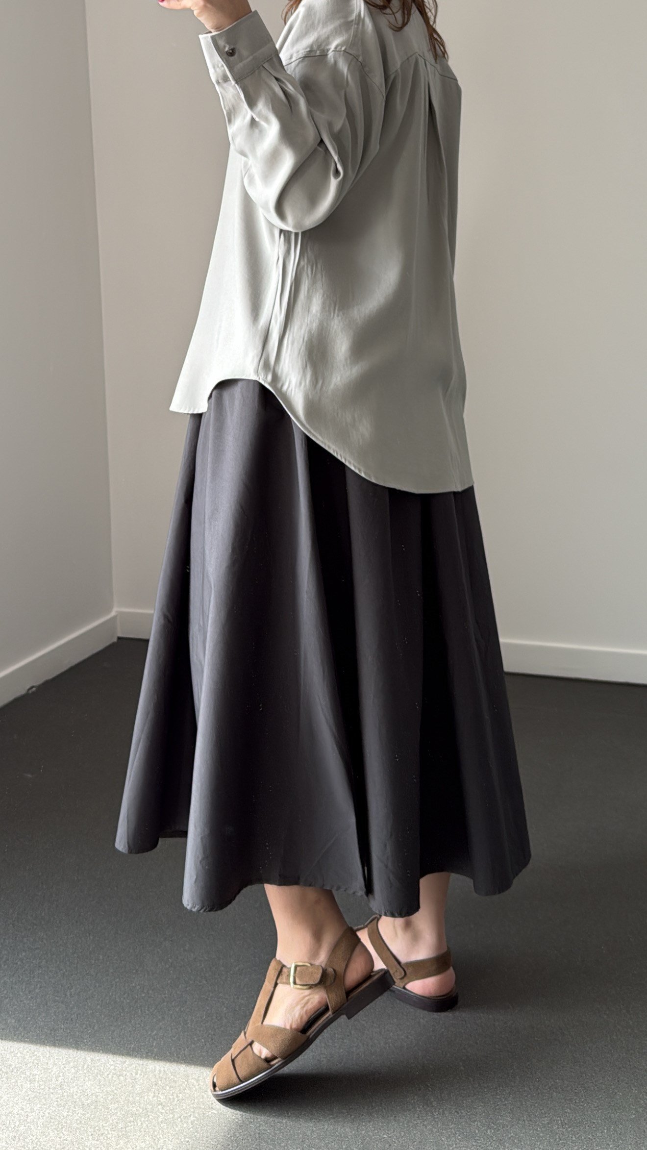 Elaine Gri Pileli Maxi Etek