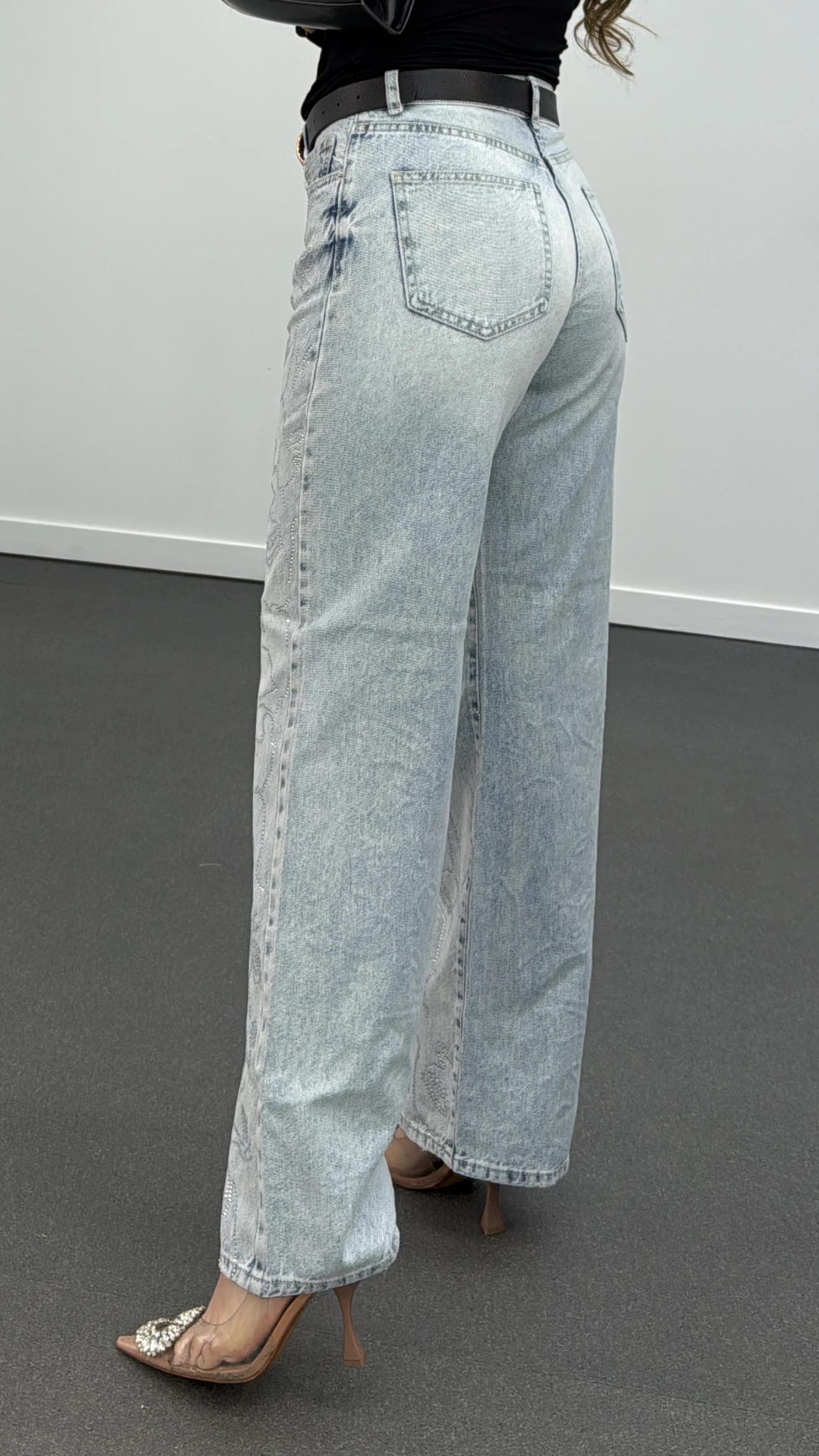 Face Hipo Yıkamalı Taş Aksesuarlı Loose Fit Jeans