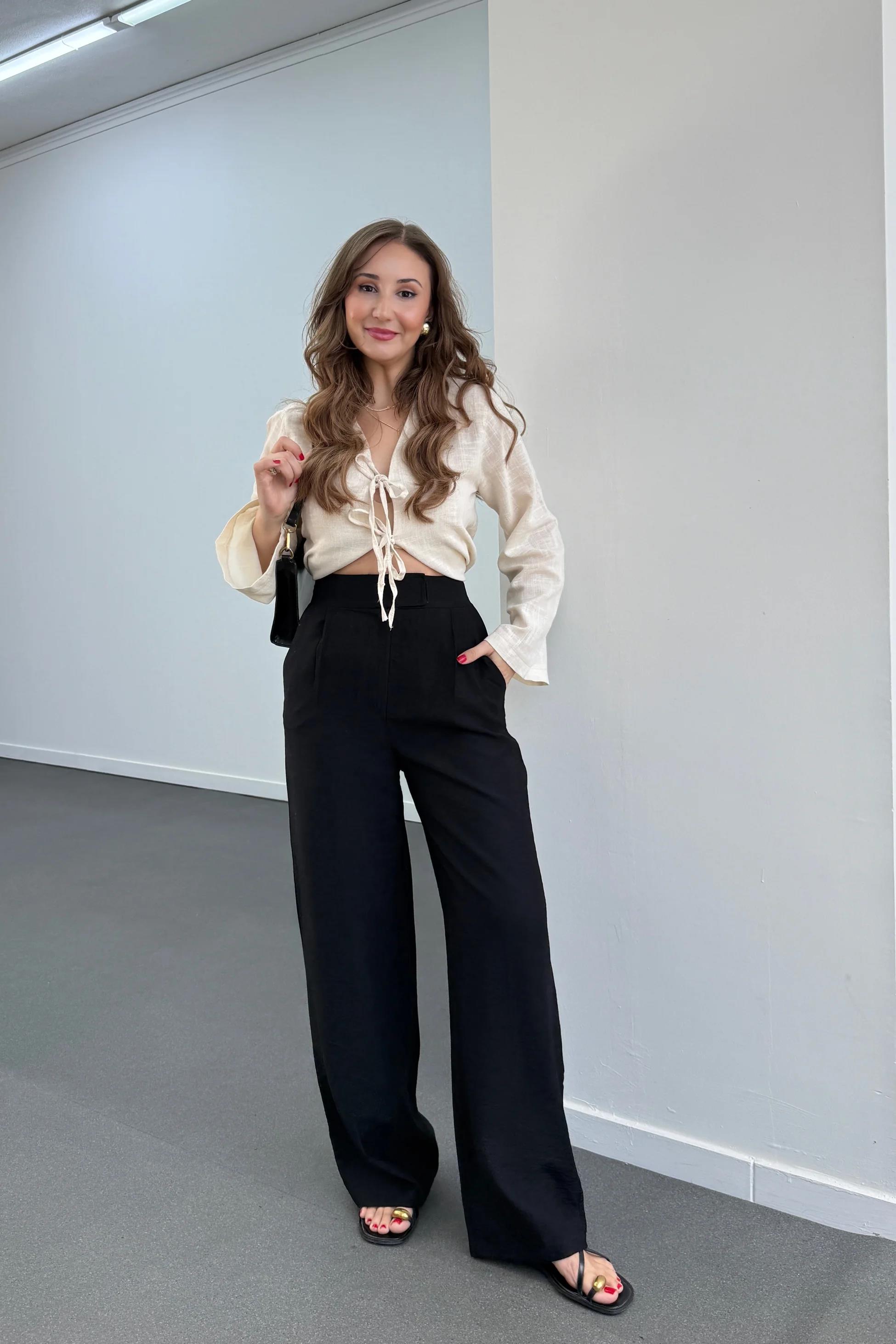 Fallony Siyah Pileli Tensel Kumaş Pantolon