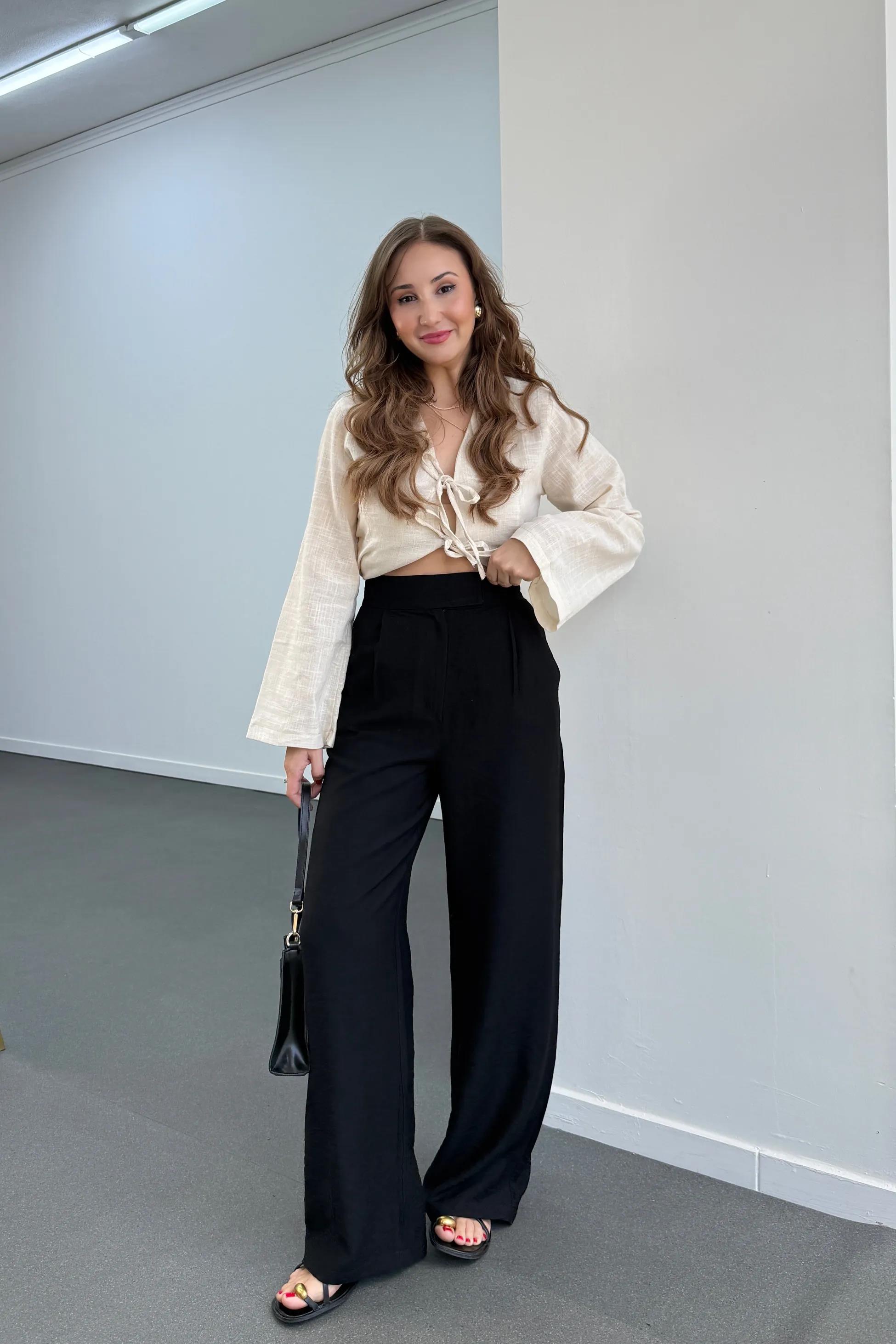 Fallony Siyah Pileli Tensel Kumaş Pantolon