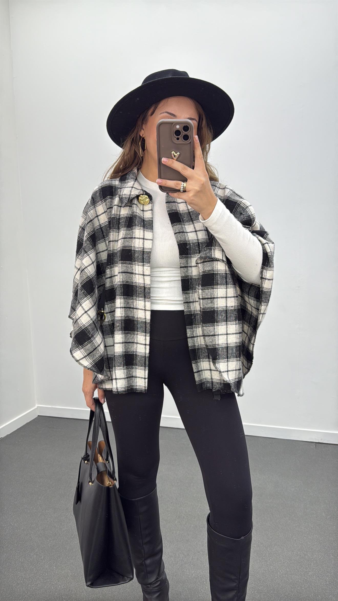 Faylin Siyah Ekoseli Kemerli Panço