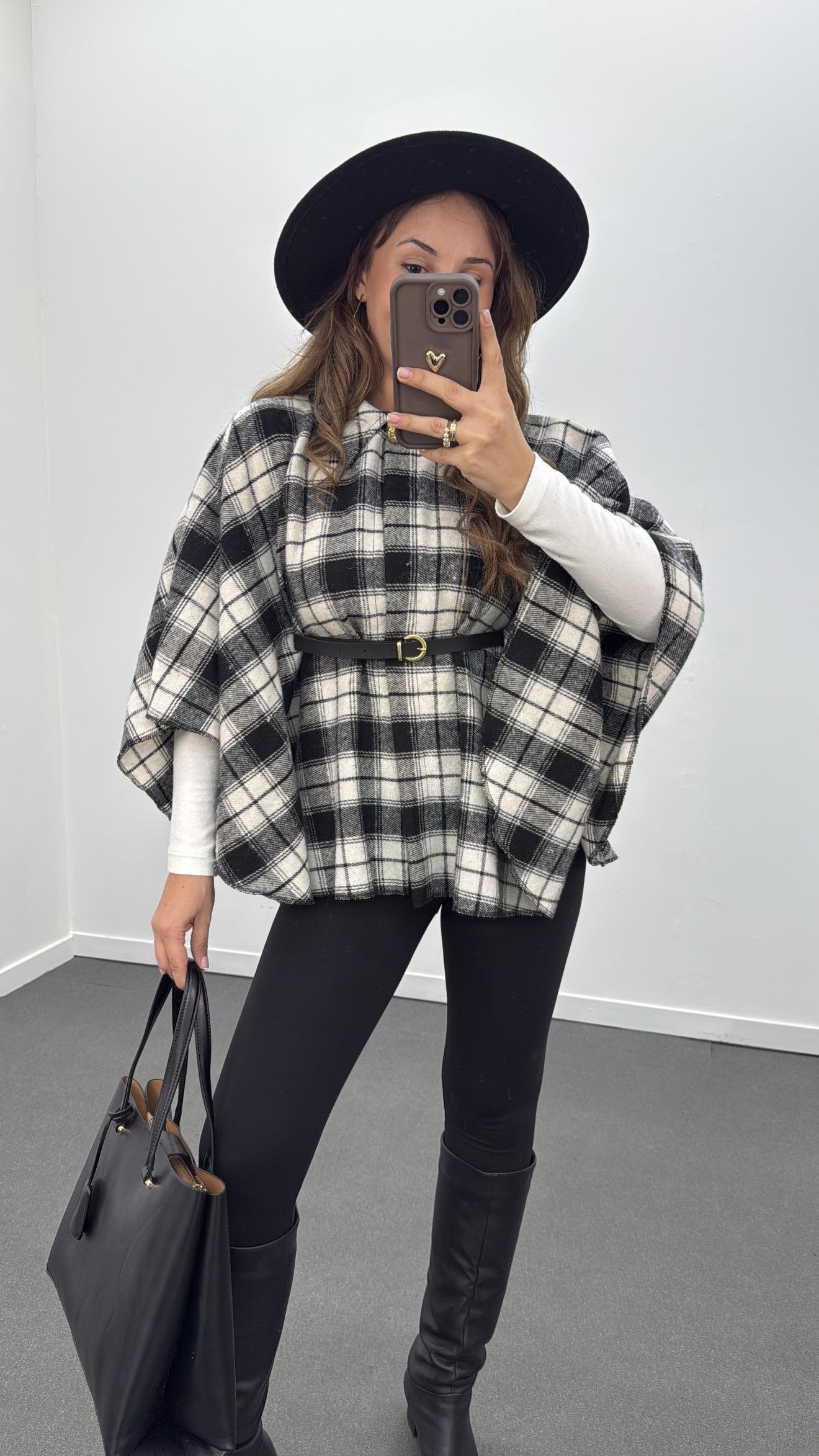 Faylin Siyah Ekoseli Kemerli Panço