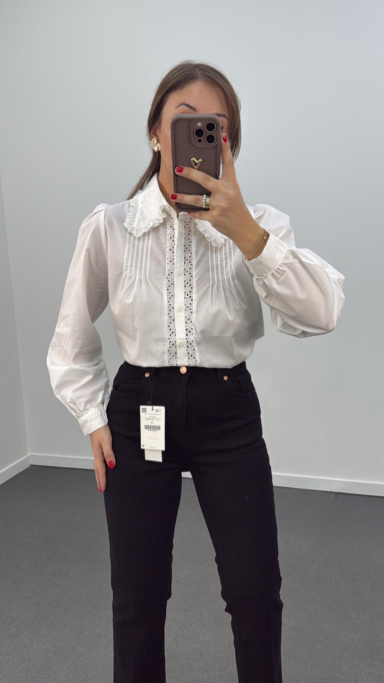 France Bebe Yaka İşlemeli Tasarım Gömlek