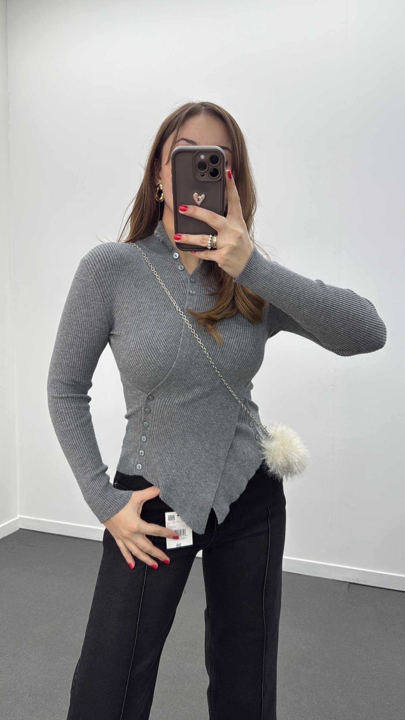 Gabriela Açık Gri Kruvaze Full Düğmeli Triko