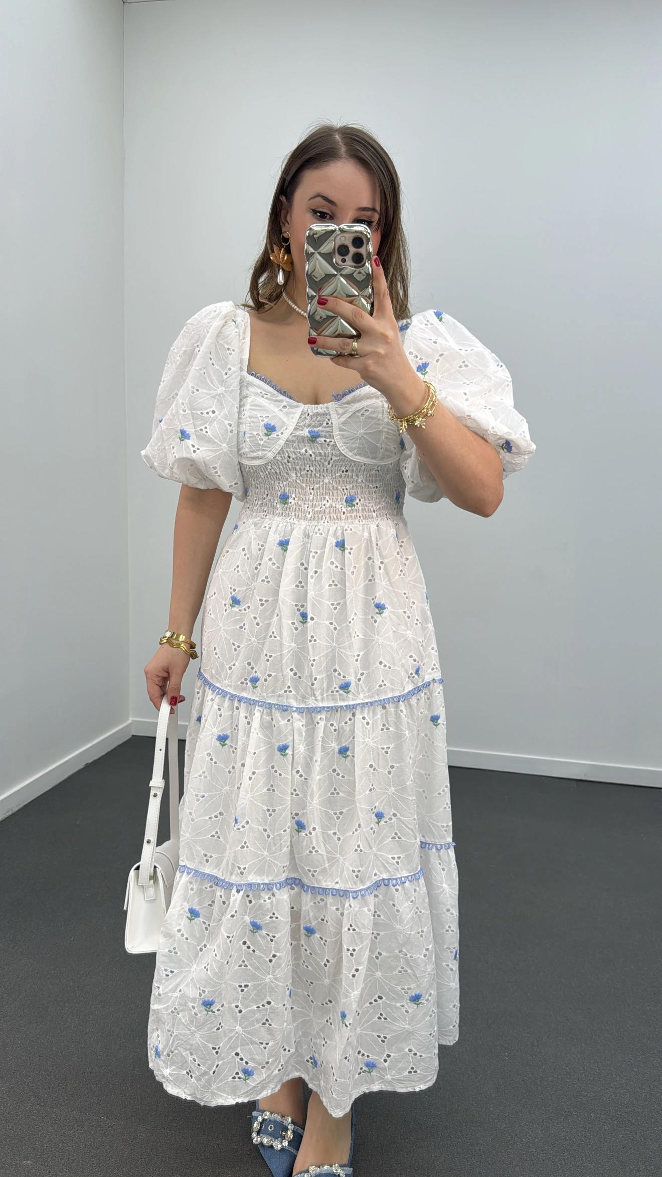 Gilda Mavi Çiçek Nakışlı Fisto Romantik Elbise