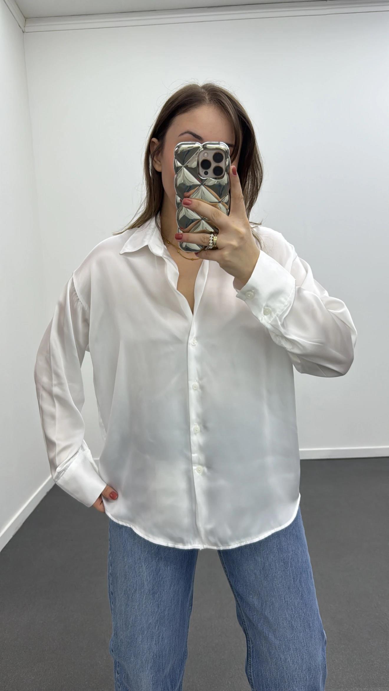 Gustavo Beyaz Saten Görünümlü Gömlek