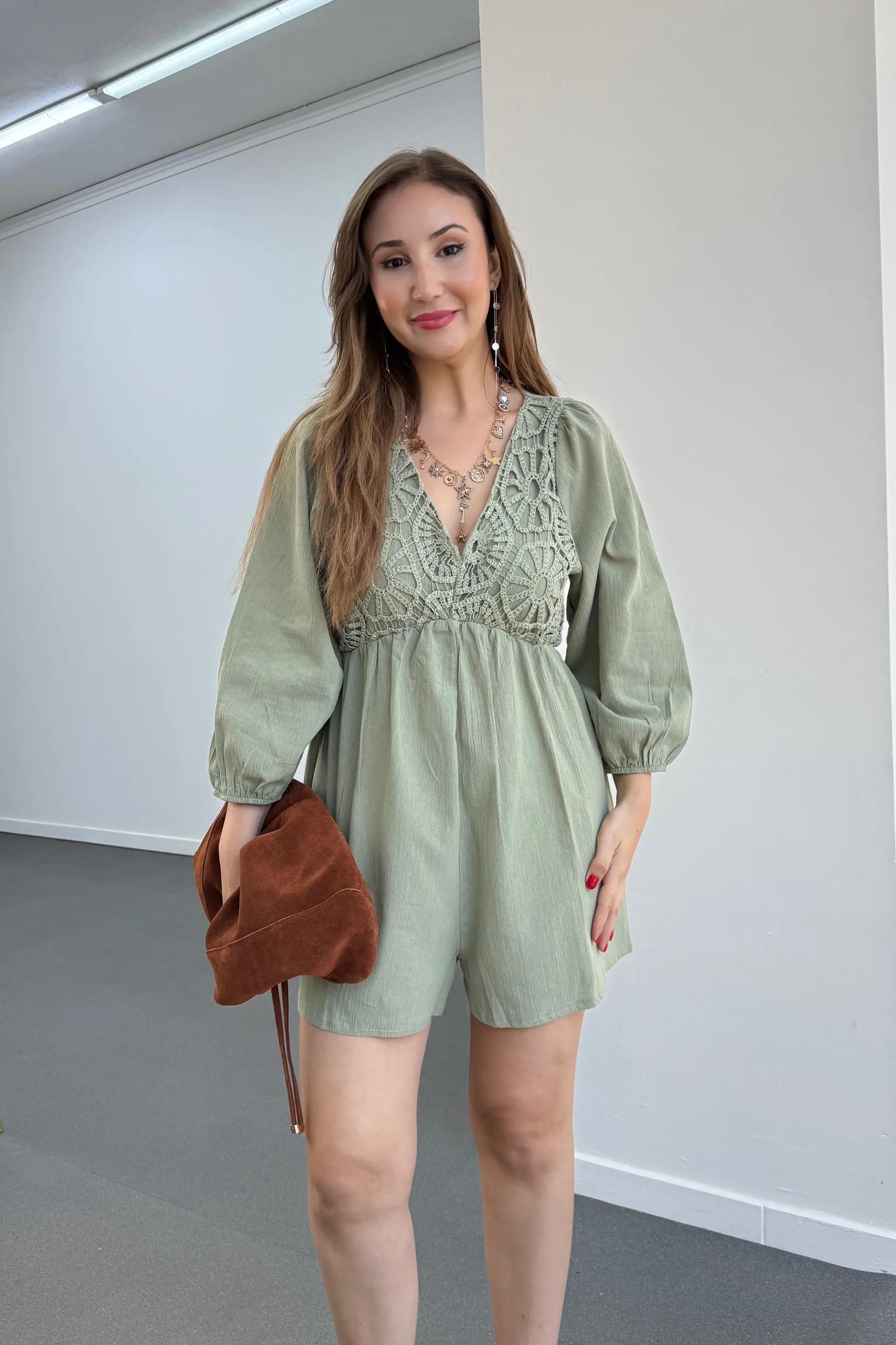 Helena Haki Güpür İşlemeli V Yaka Tulum