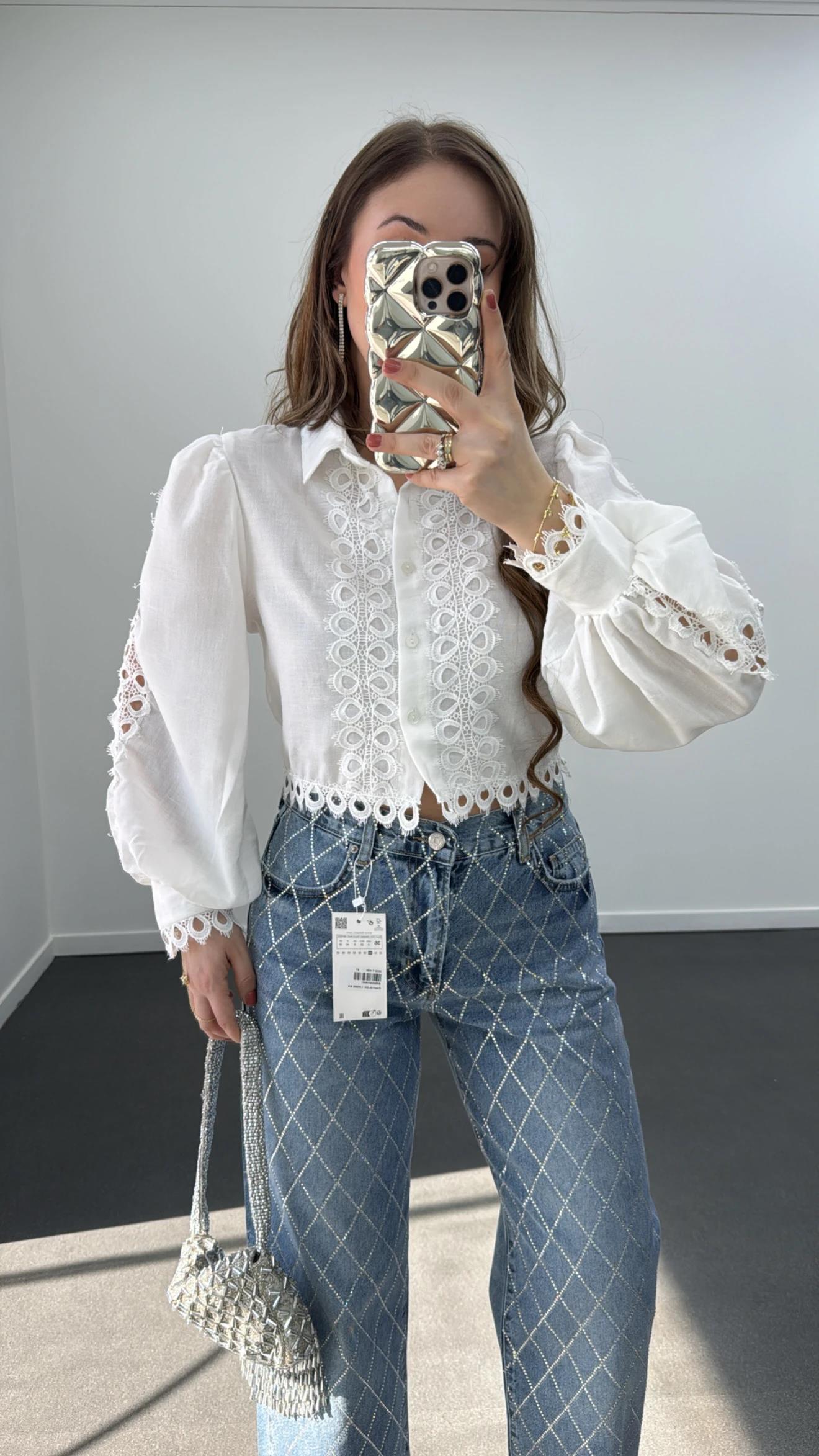 Hugo Beyaz Dantel İşlemeli Balon Kol Gömlek