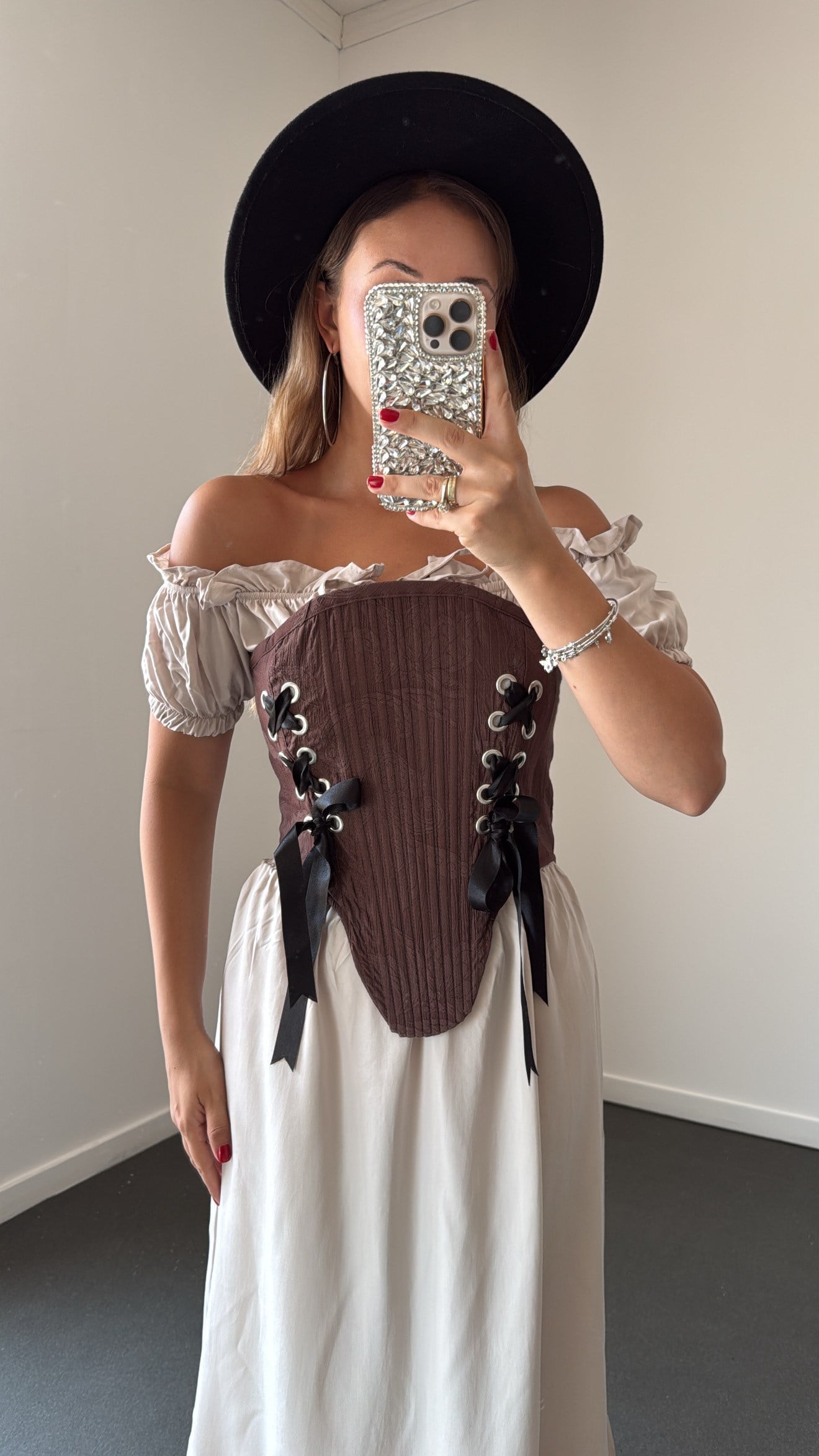 Isabella Kahve Jakarlı Bağcıklı Korse