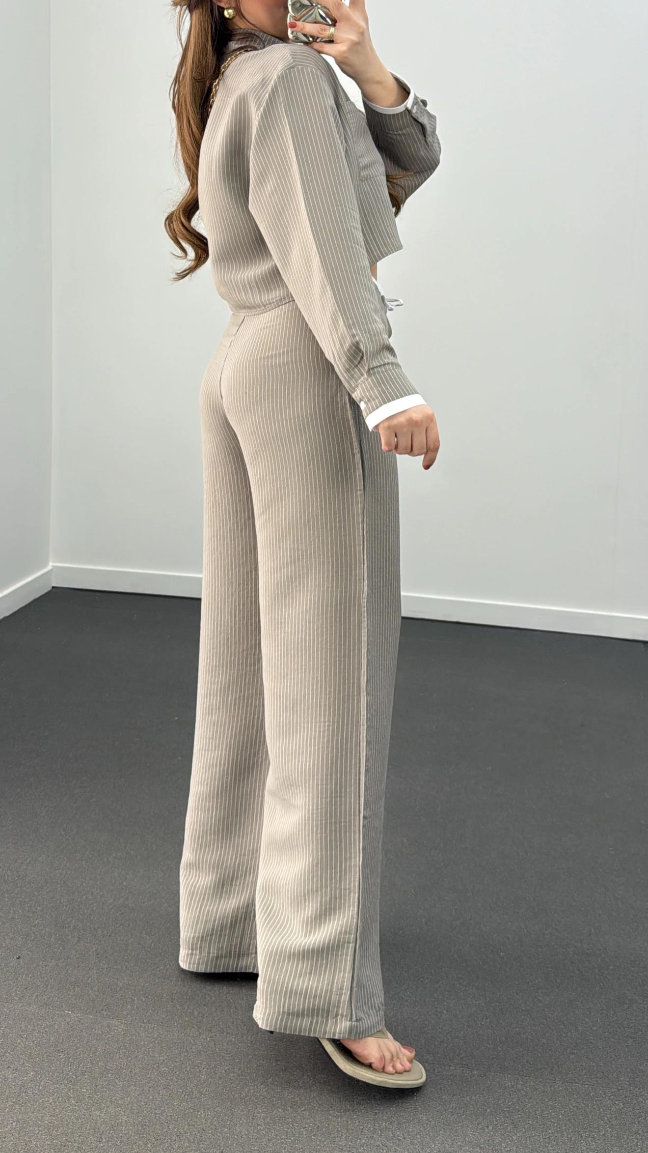 İzem Yeşil Çizgili Gömlek Ve Pantolon Takımı