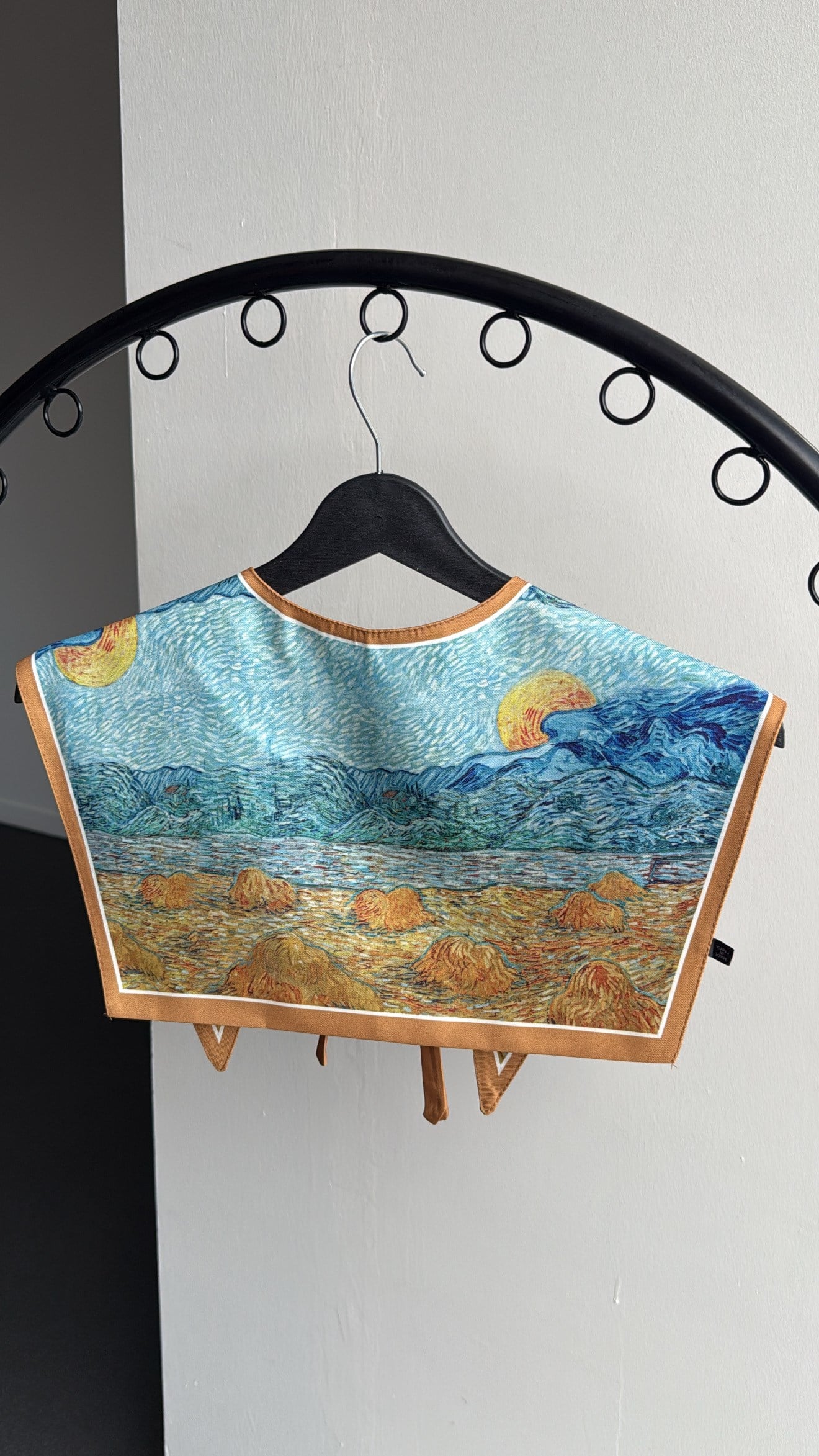 Jasmine Kahve Desenli Yaka Fular