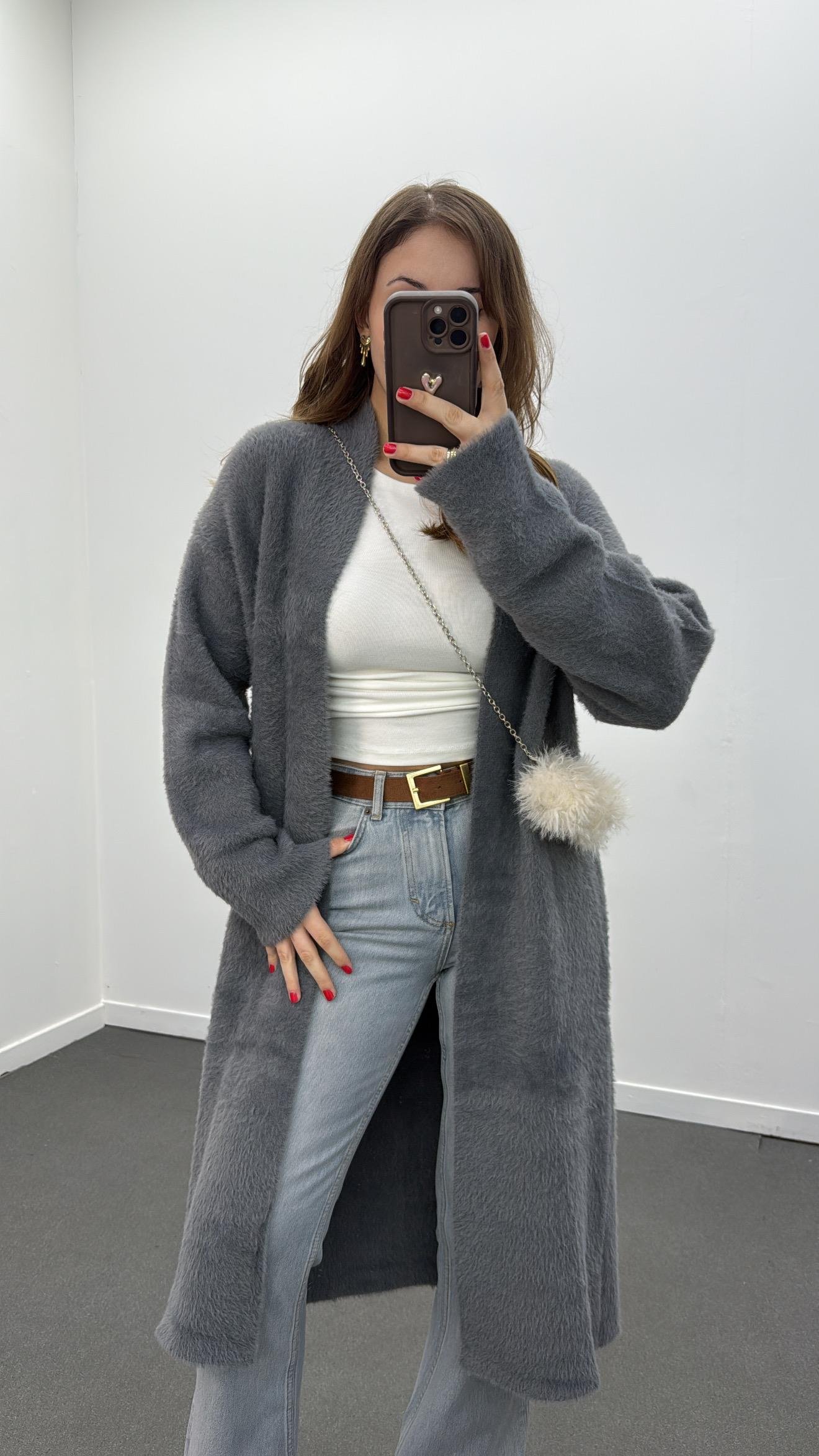 Jiliana Gri Uzun Midi Yumuşak Triko Hırka