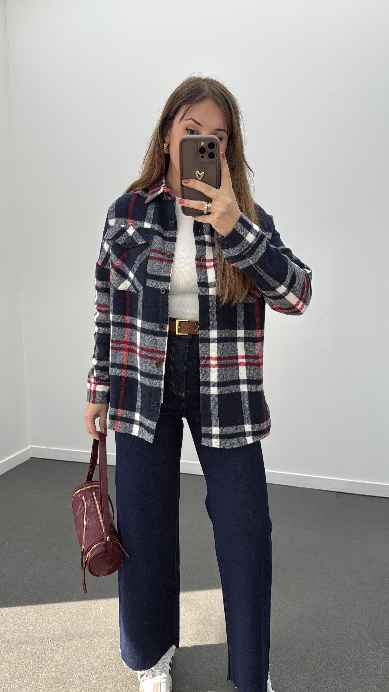 Jisoo Lacivert Bordo Çizgili Oduncu Gömlek