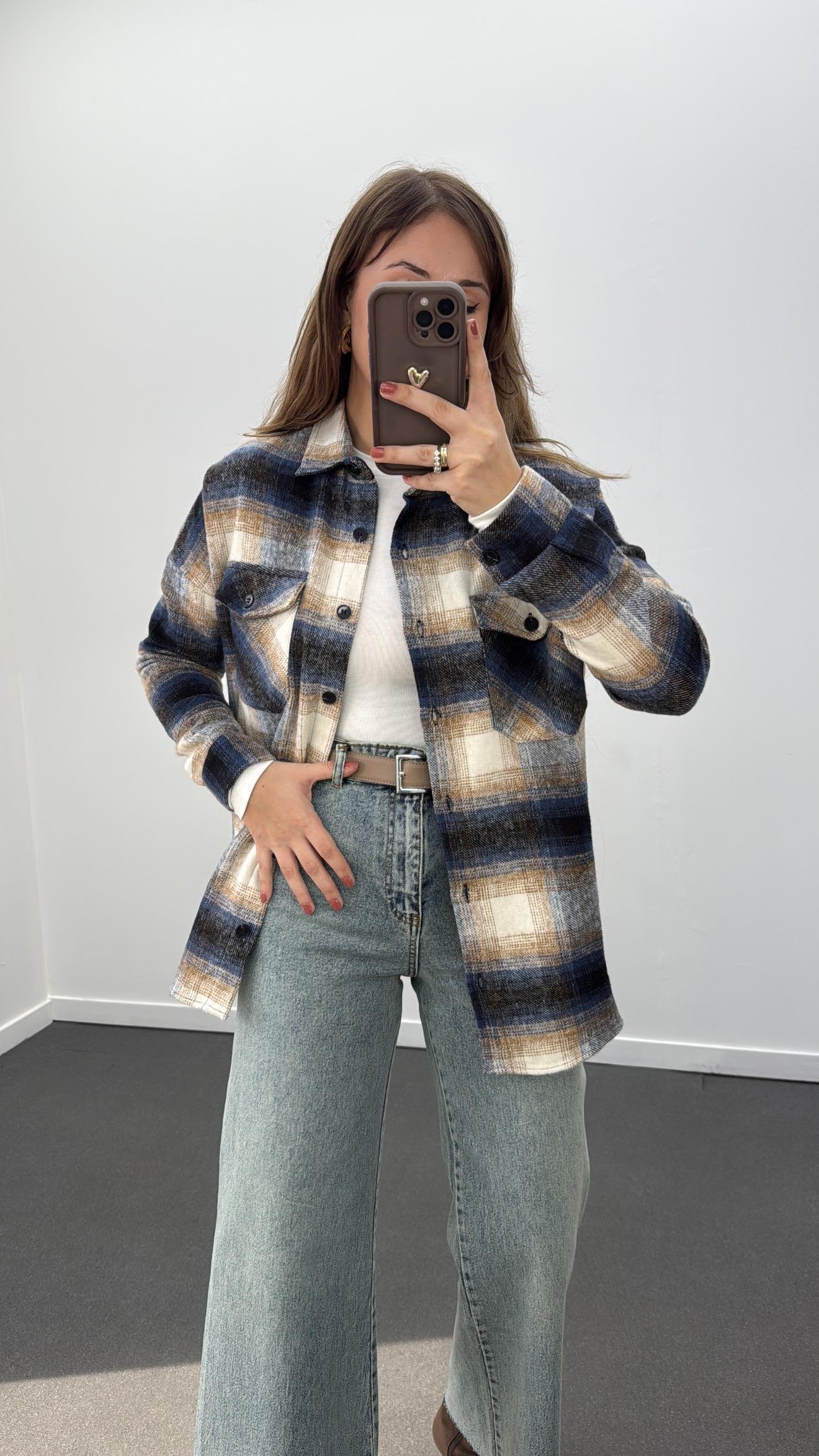 Jisoo Mavi Bej Çizgili Oduncu Gömlek