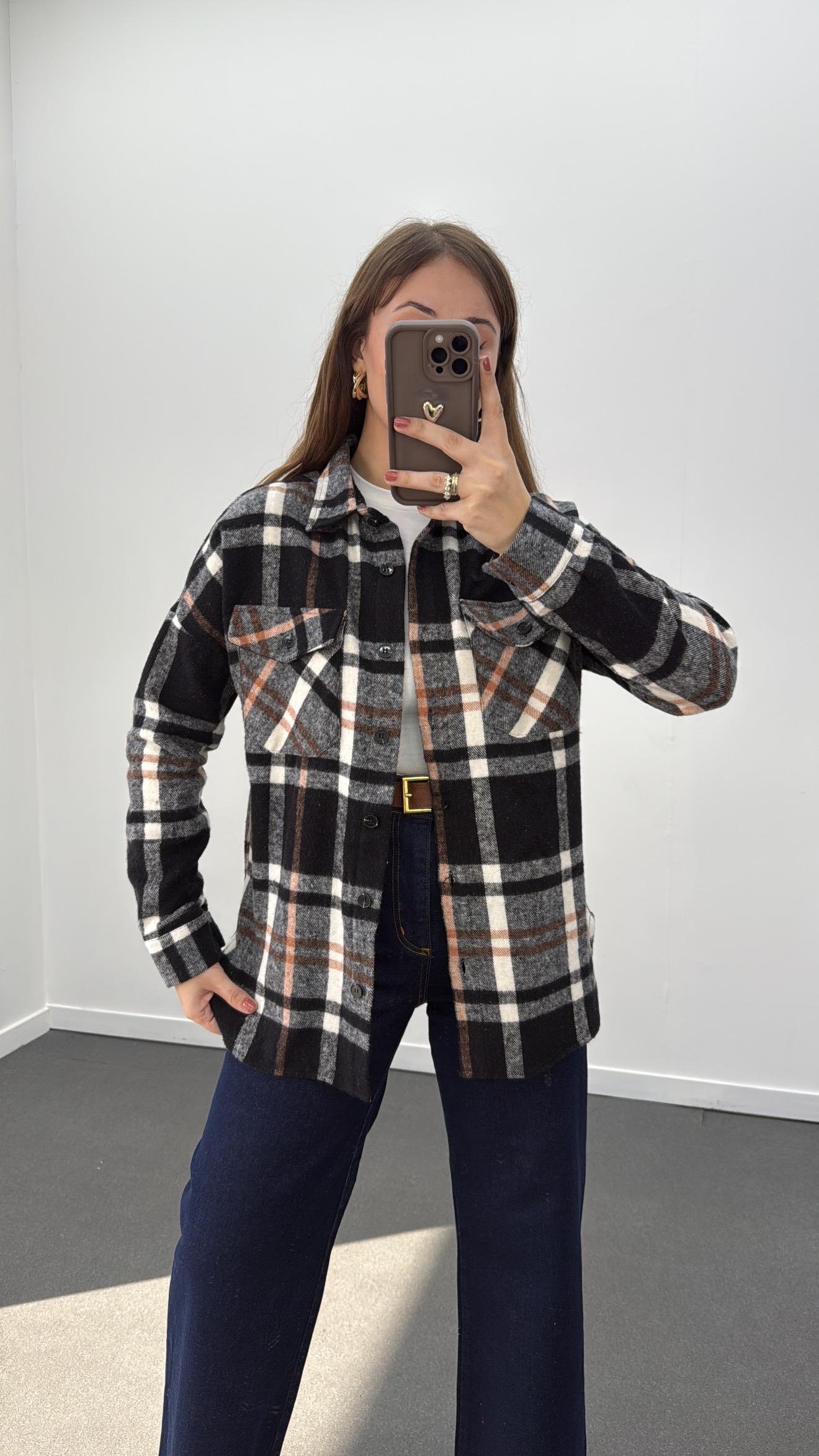 Jisoo Siyah Kahverengi Çizgili Oduncu Gömlek