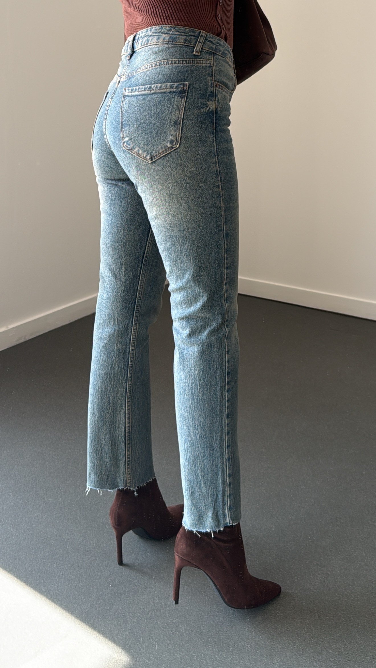 Juliet Açık Tint Yıkamalı Yüksek Bel Slim Fit Jean