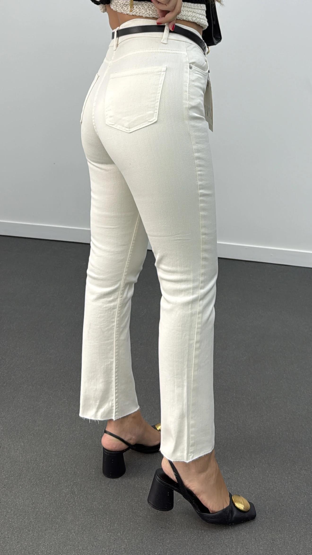 Juliet Krem Renk Yüksek Bel Slim Fit Jean