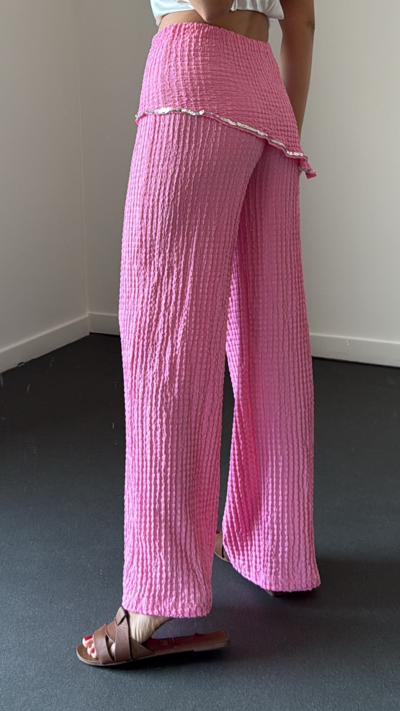 Kaori Pembe Bel Kemerli Bürümcük Kumaş Pantolon