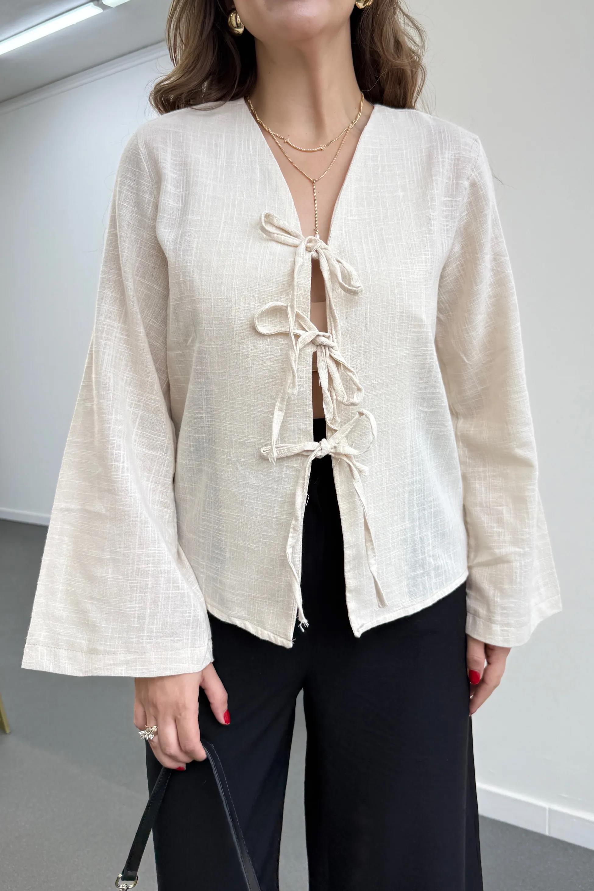 Karina Taş Renk Bağlamalı Keten Bluz