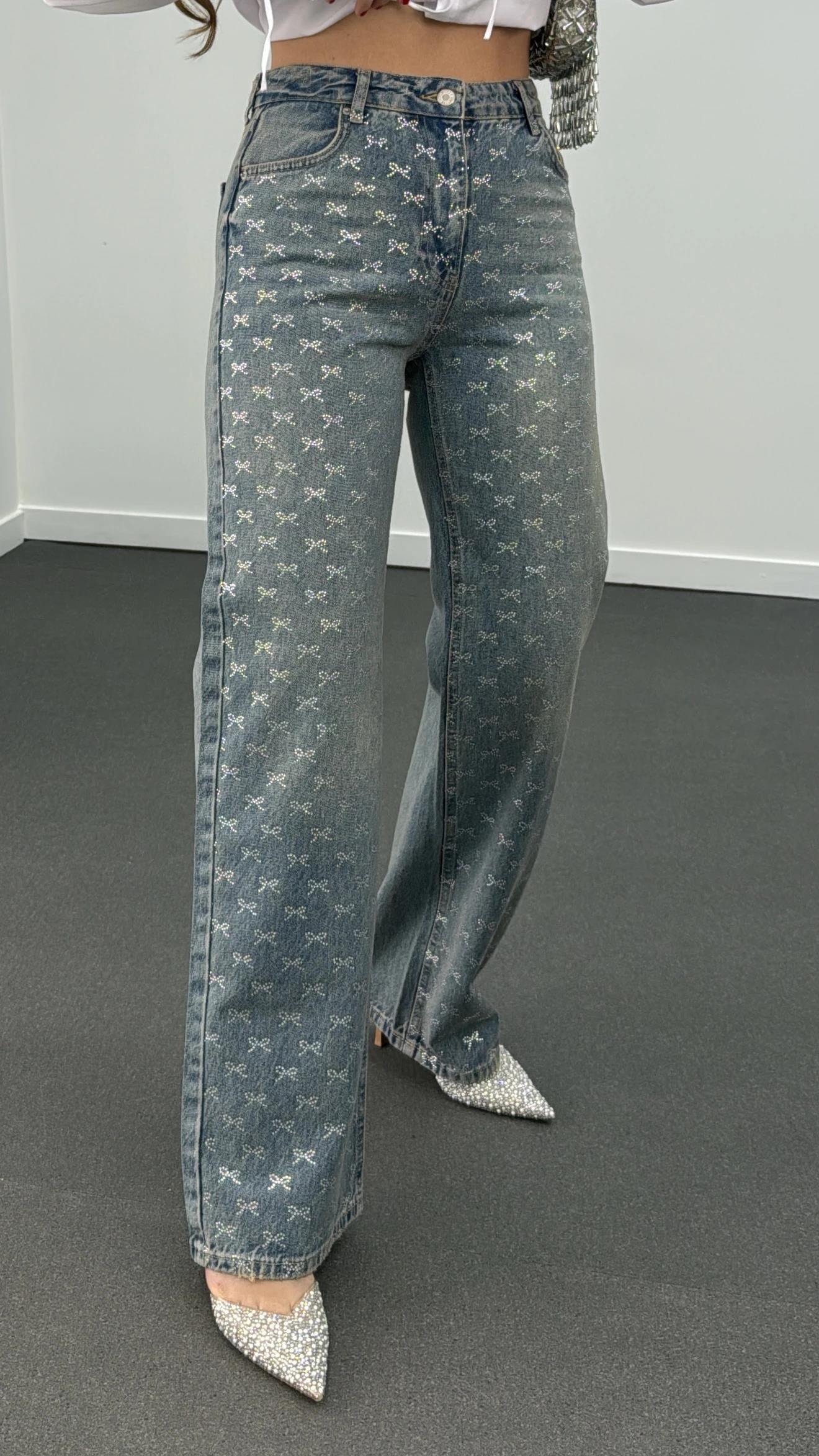 Kurdelia Taş İşlemeli Tint Yıkamalı Straight Jeans