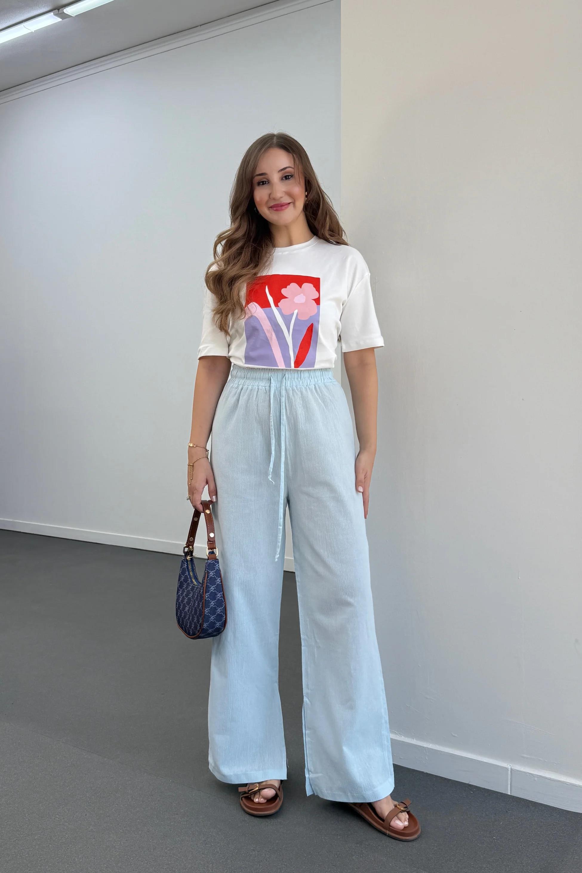 Larmina Bebe Mavi Yırtmaç Detaylı Dökümlü Pantolon