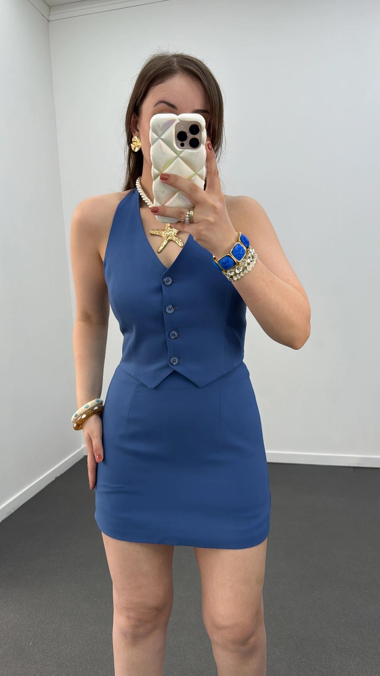 Lidya Mavi Düğmeli Boyundan Bağlamalı Yelek