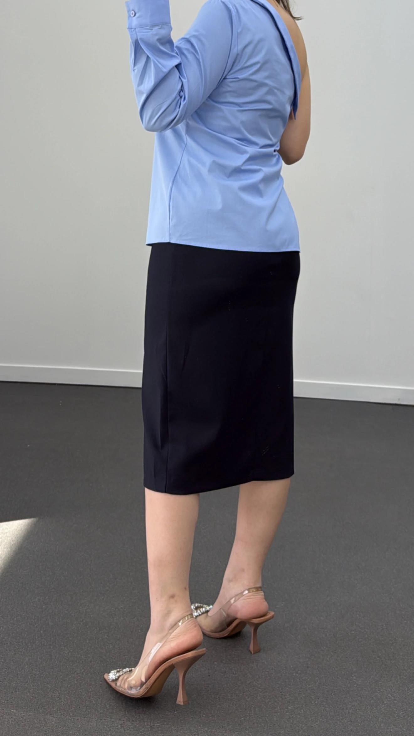 Luxe Mavi Asimetrik Tasarım Gömlek