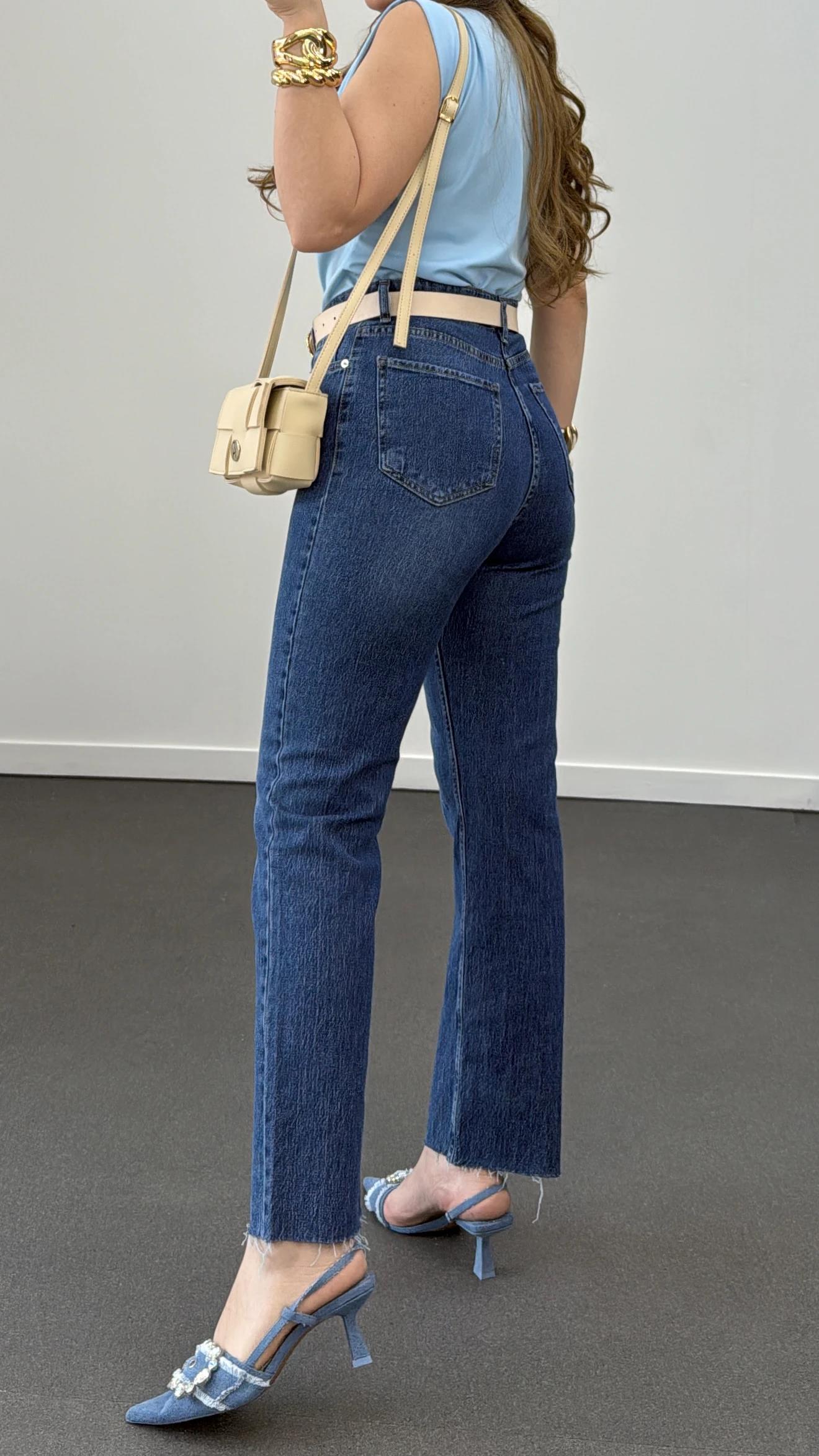 Malibu Koyu Kot Likralı Straight Kesik Paça Jeans