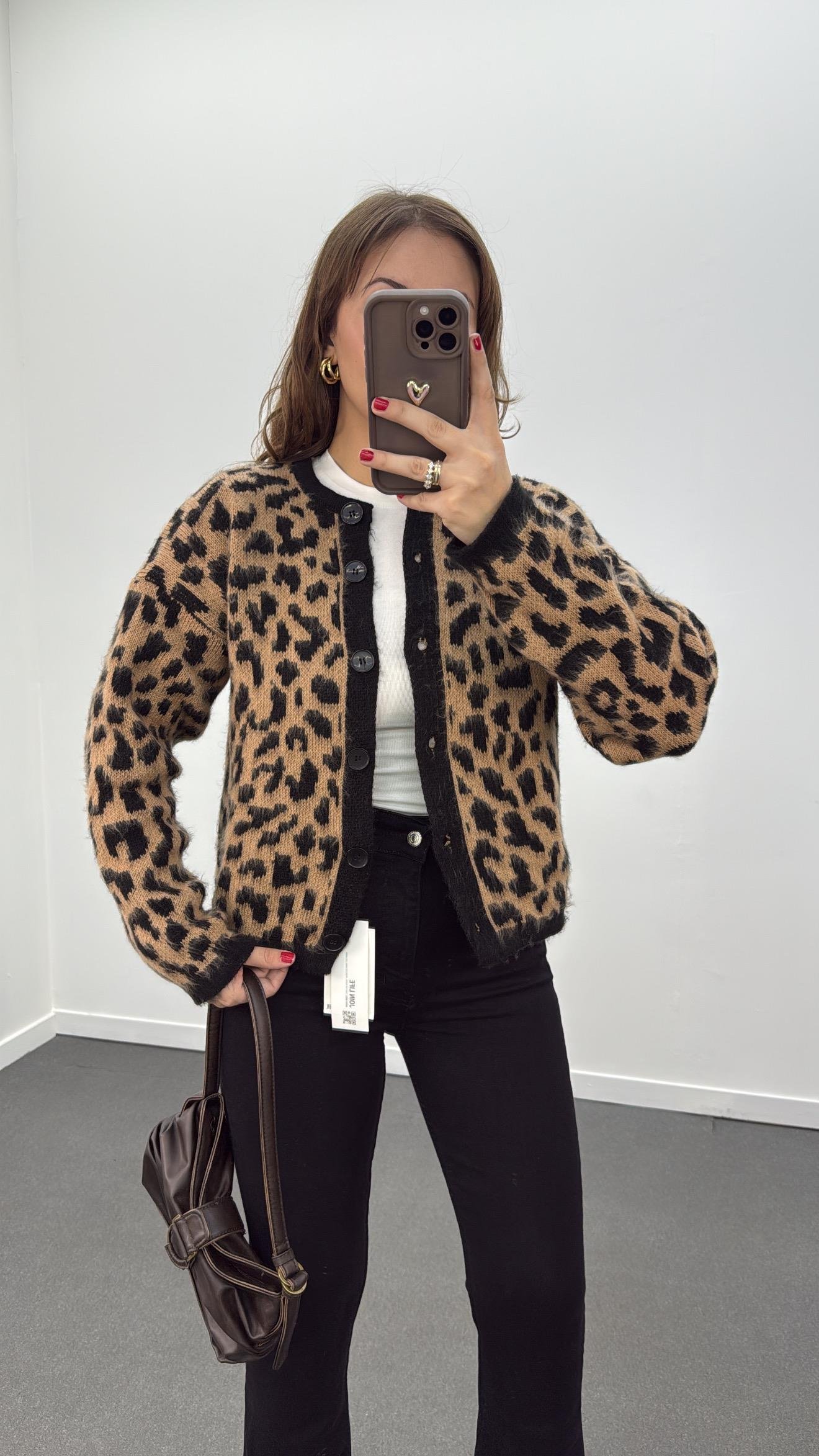 Manon Leopar Desenli Düğmeli Hırka