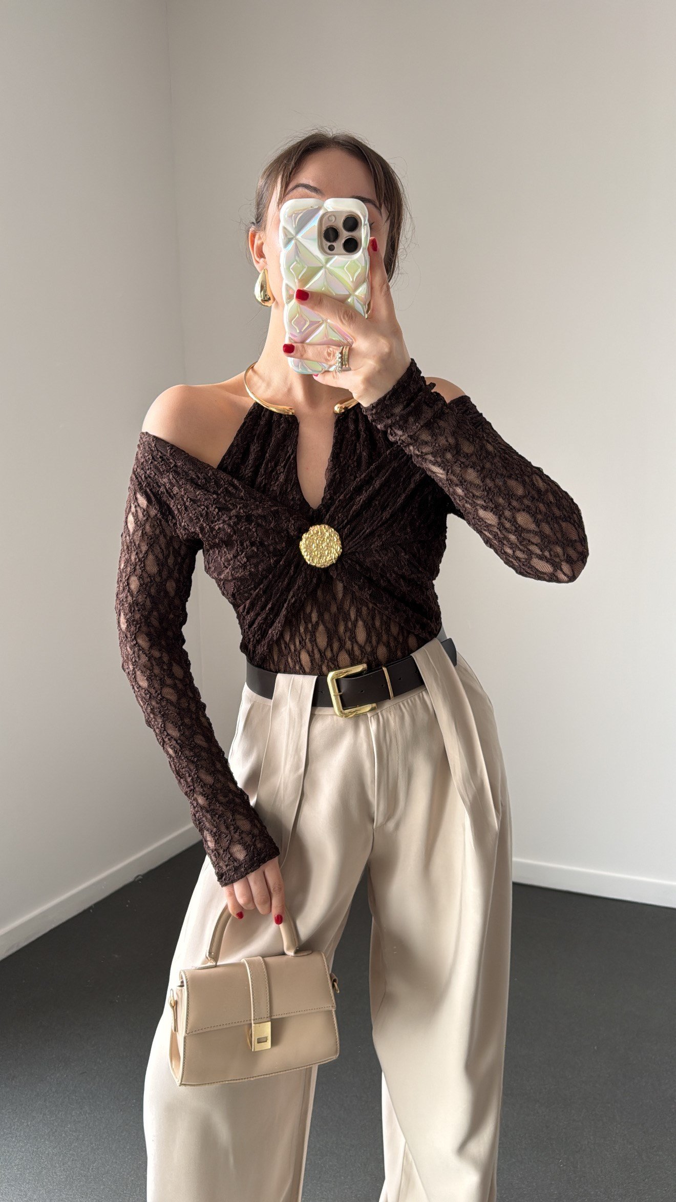 Margot Kahve Gold Aksesuarlı Tasarım Bluz