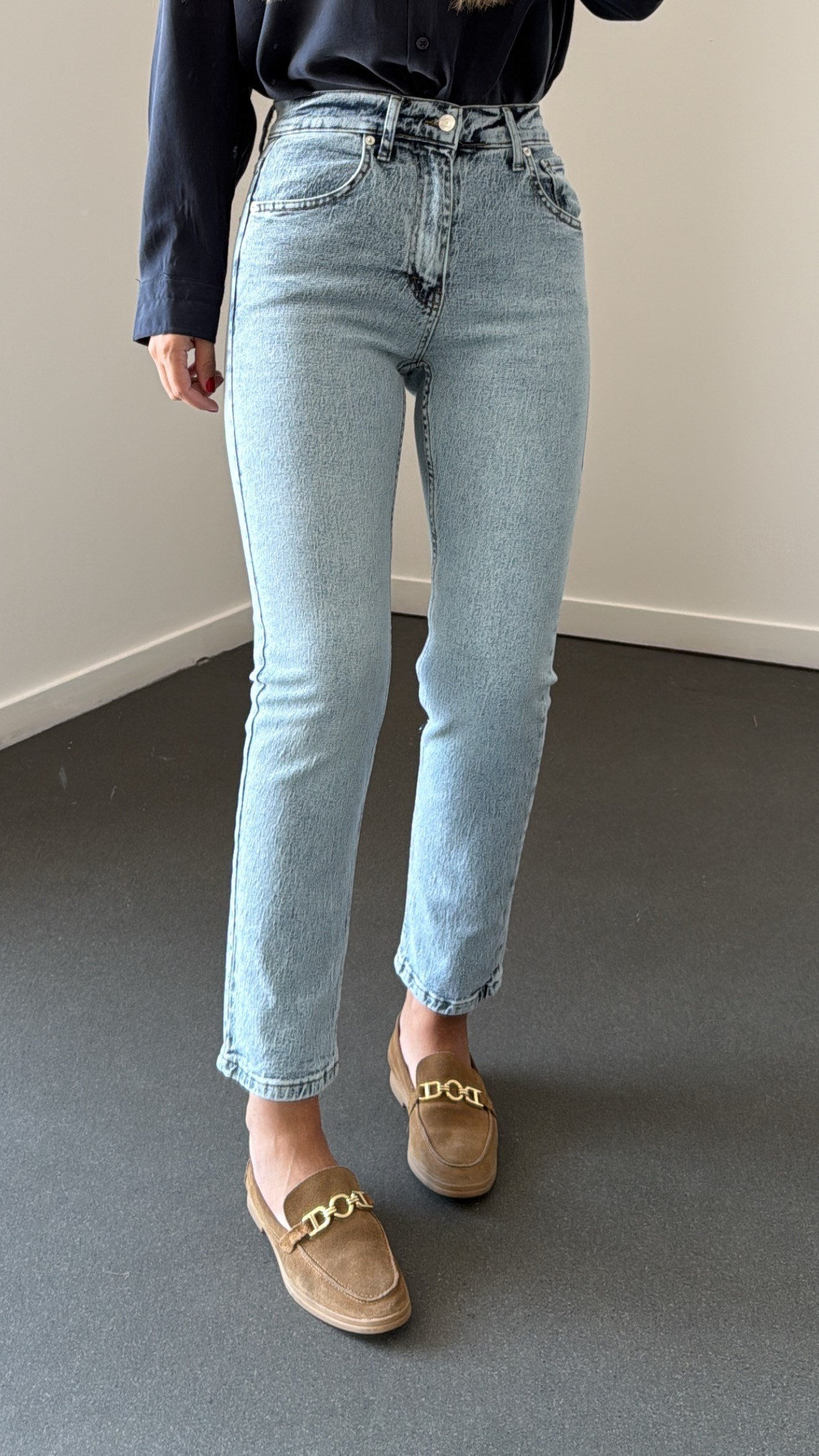 Marsilya Açık Kot Likralı Yüksek Bel Mom Jeans