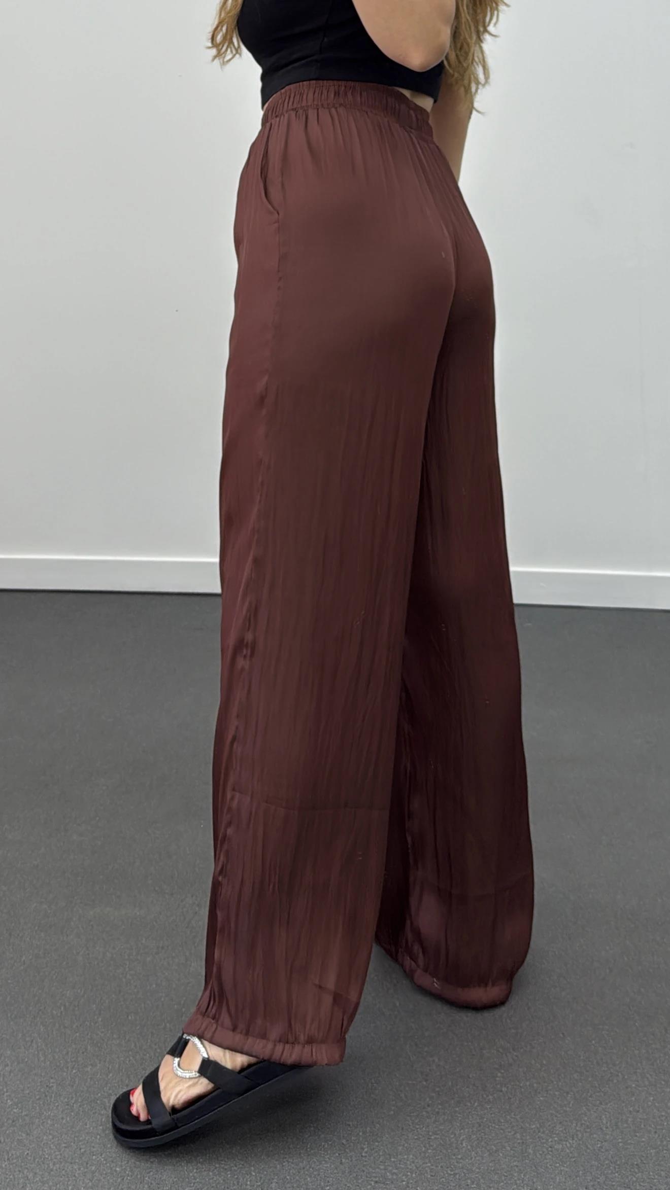 Mavera Kahverengi Saten Görünümlü Pantolon