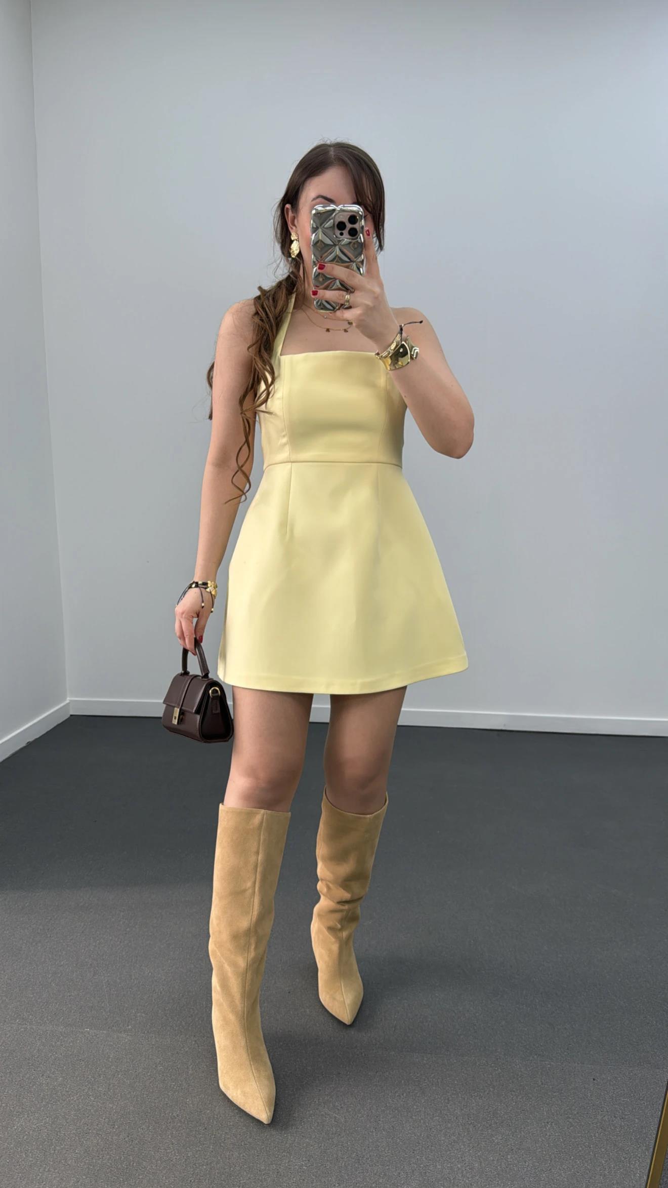 Menrie Sarı Kare Yaka Çan Elbise