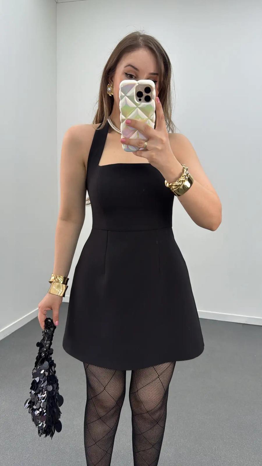 Menrie Siyah Kare Yaka Çan Elbise