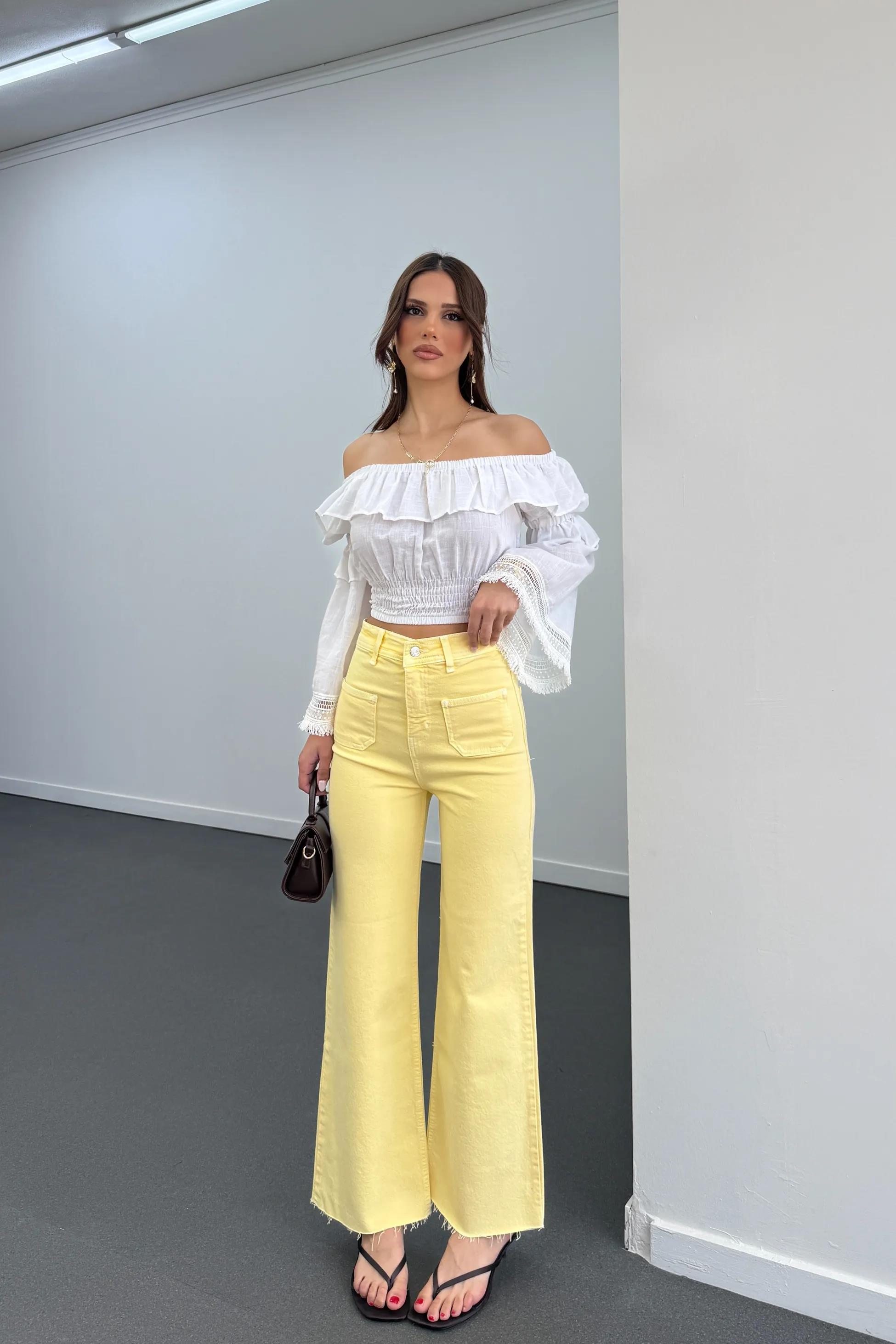 Milano Açık Sarı Cepli Yarım Flare Jeans