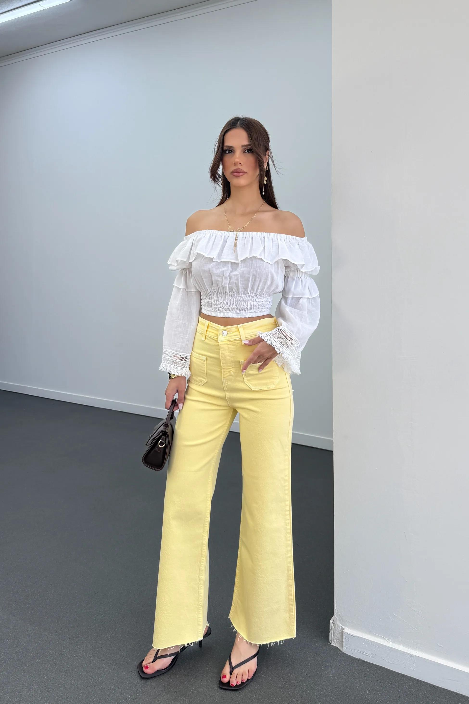Milano Açık Sarı Cepli Yarım Flare Jeans