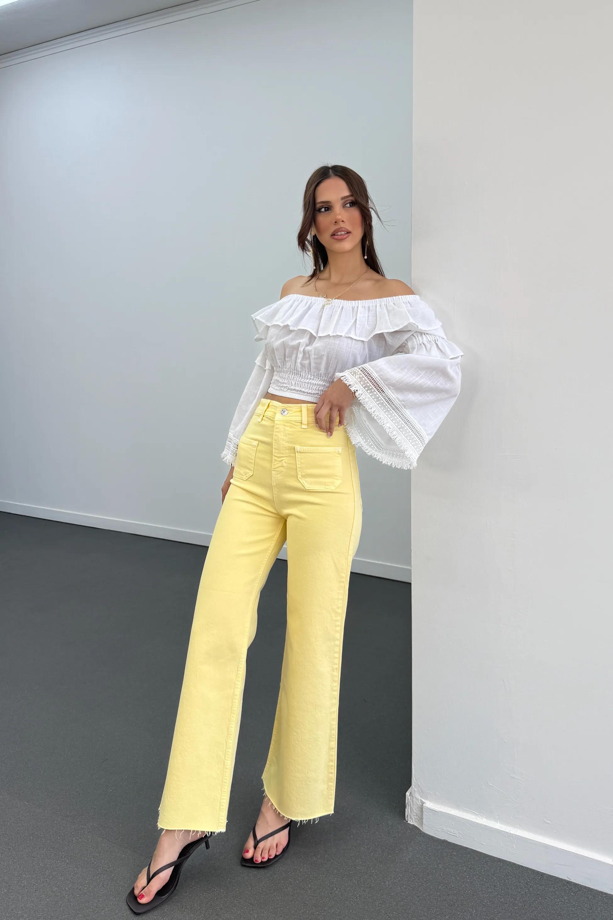 Milano Açık Sarı Cepli Yarım Flare Jeans