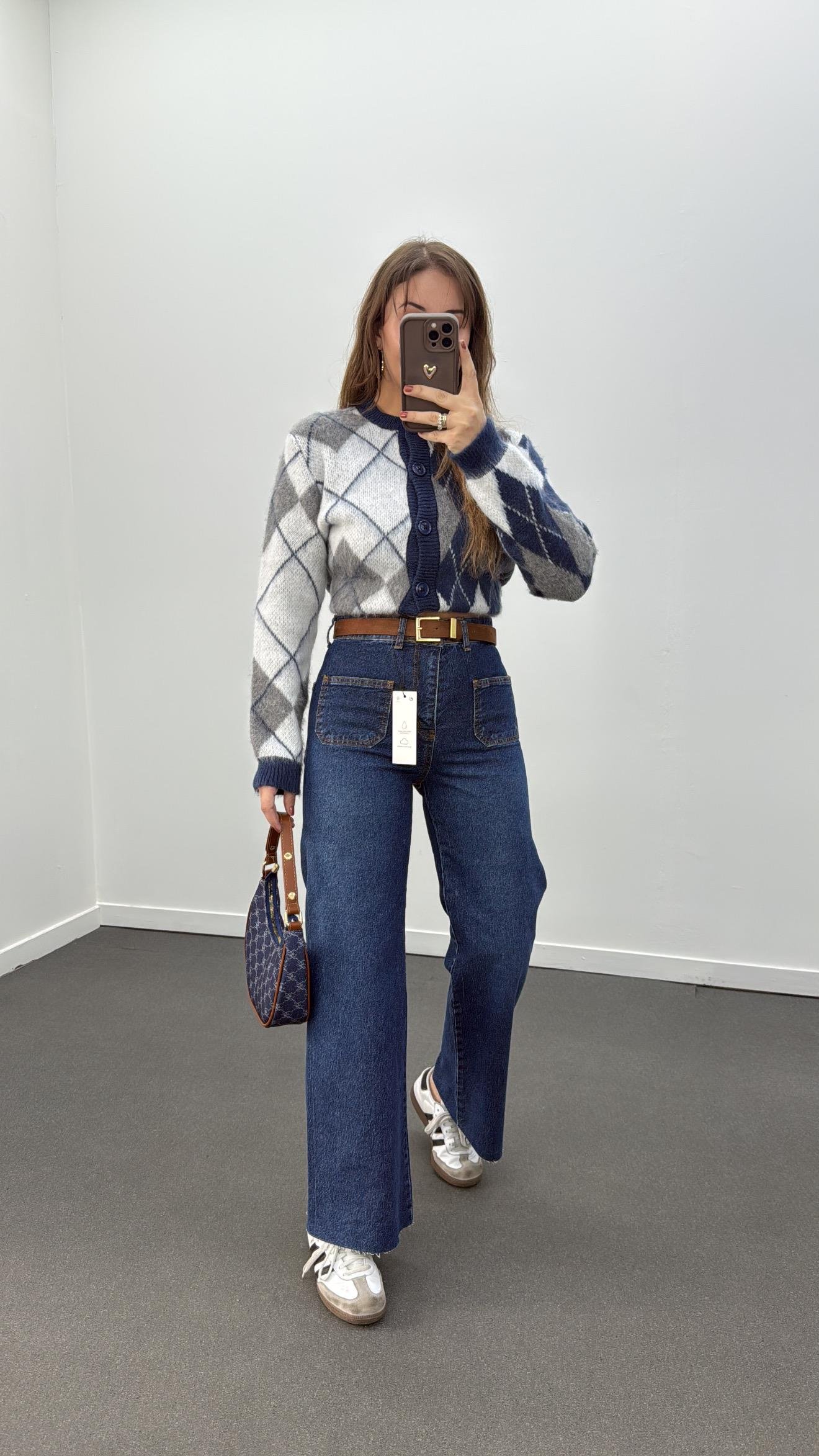 Milano Kot Renk Cepli Yarım Flare Jeans